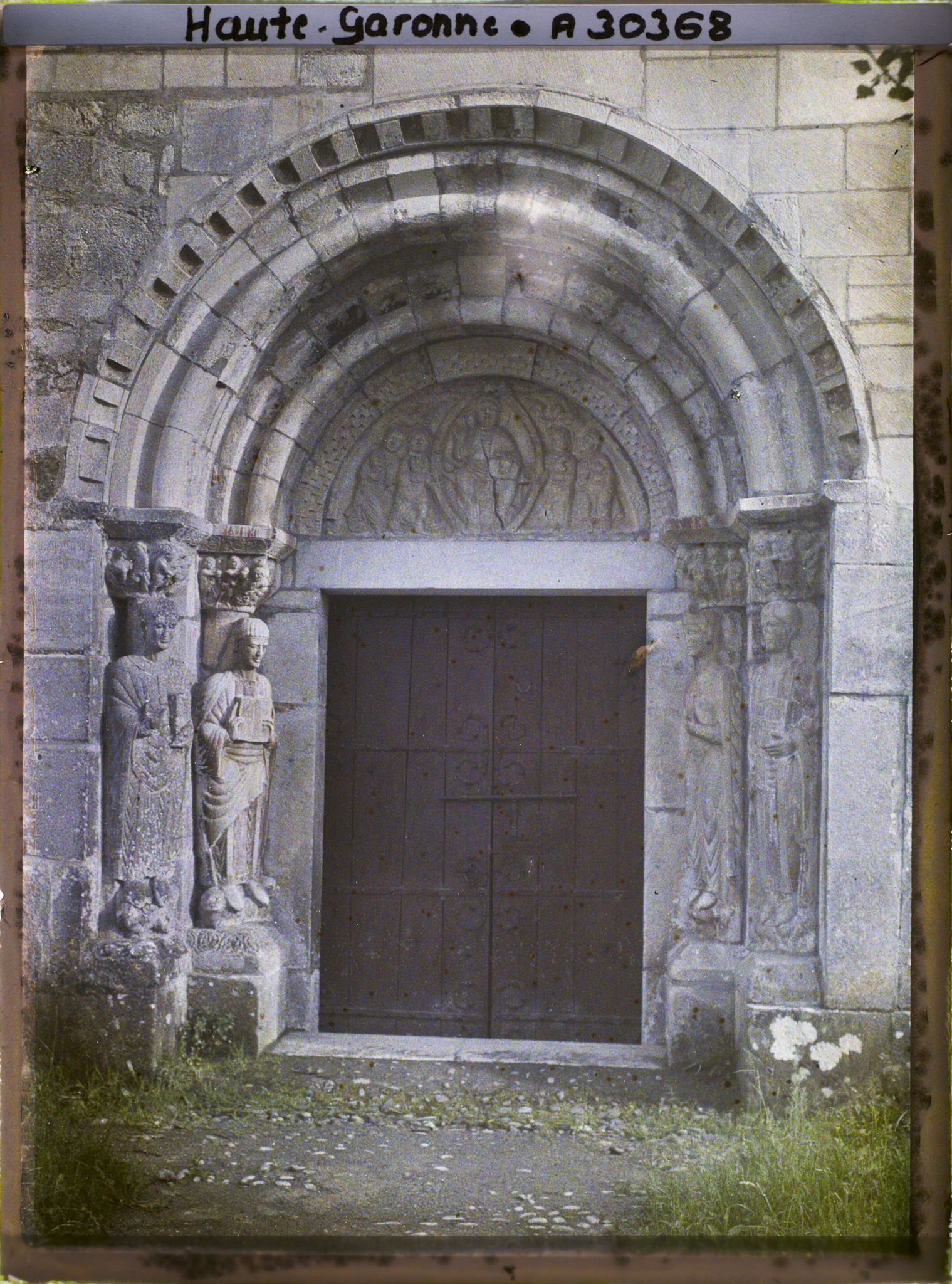 Image représentant France, St-Bertrand-de-Comminges, Porte de l'Eglise St Just