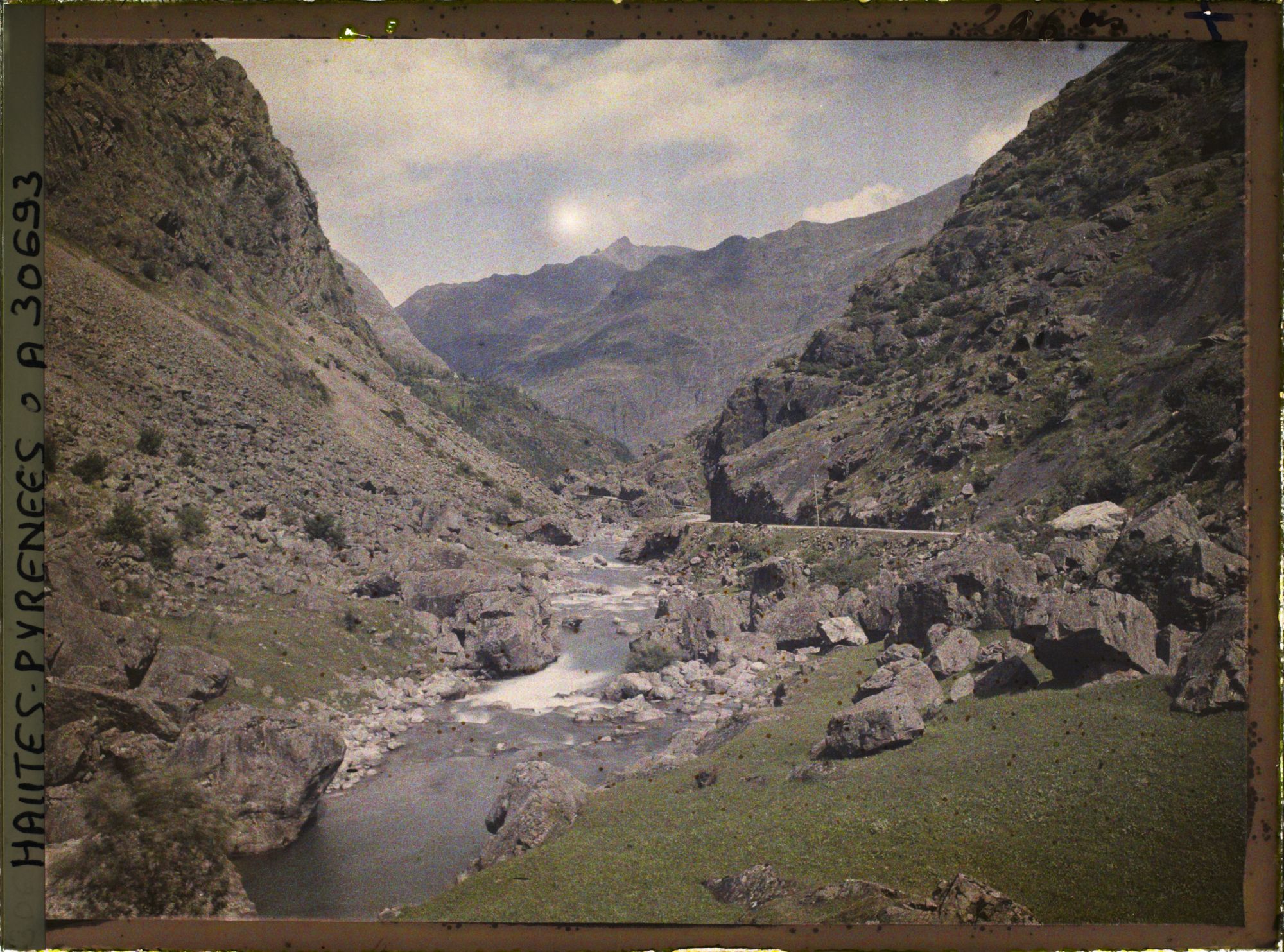 Image représentant France, Le Gave