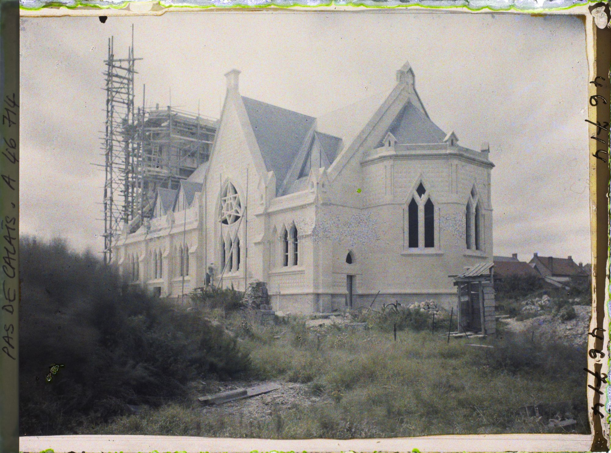 Image représentant France, Vimy, Abside de la nouvelle Eglise