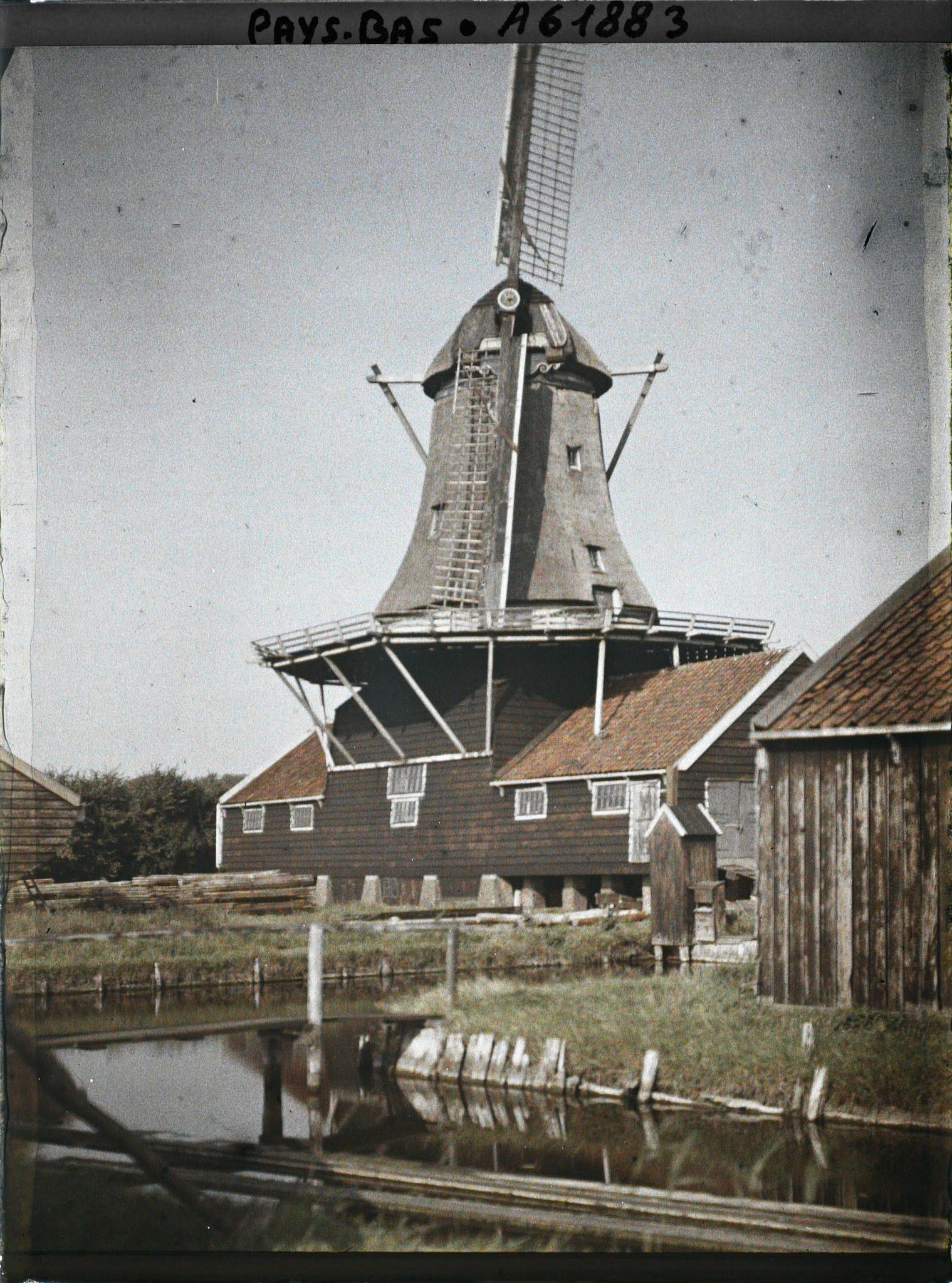 Image représentant Un ancien moulin à vent