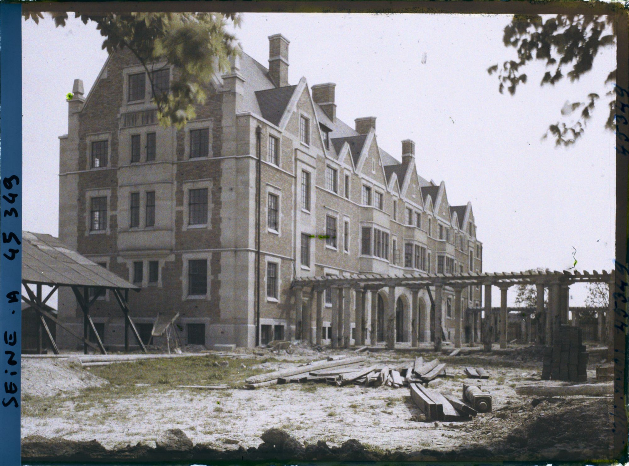 Image représentant La cité universitaire, la fondation Deutsch de la Meurthe