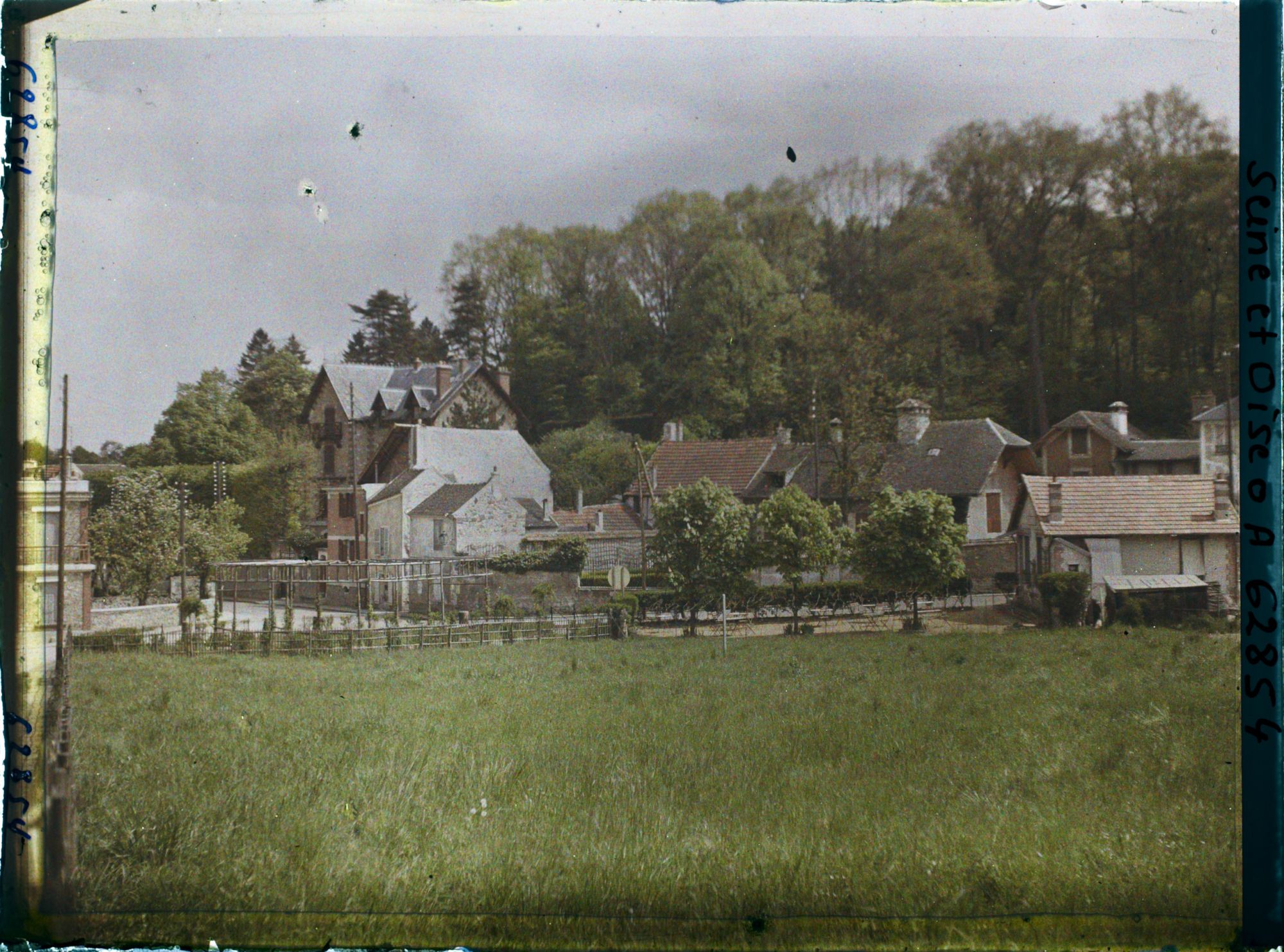 Image représentant Seine et Oise, St Nom la Bretèche, Villas
