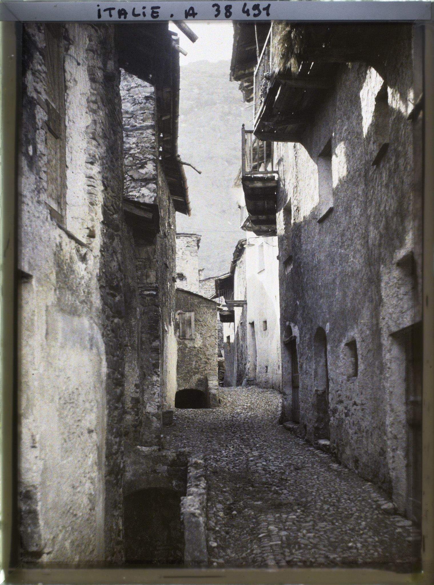 Image représentant Une ruelle