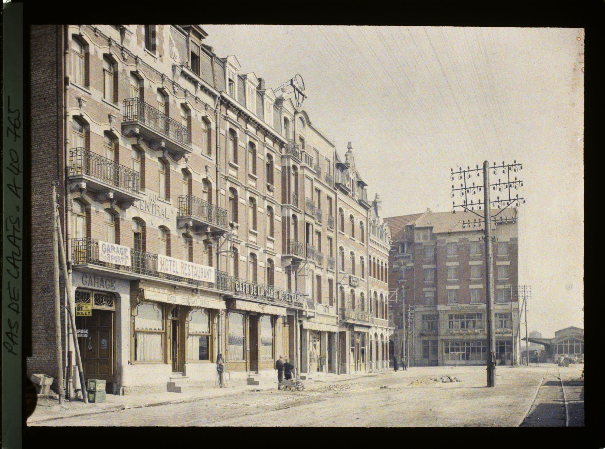 Image représentant France, Lens, Nouvel aspect de la Place de la Gare