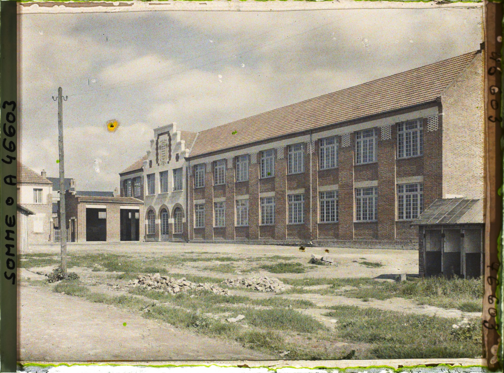 Image représentant France, Albert, Nouvelles Ecoles