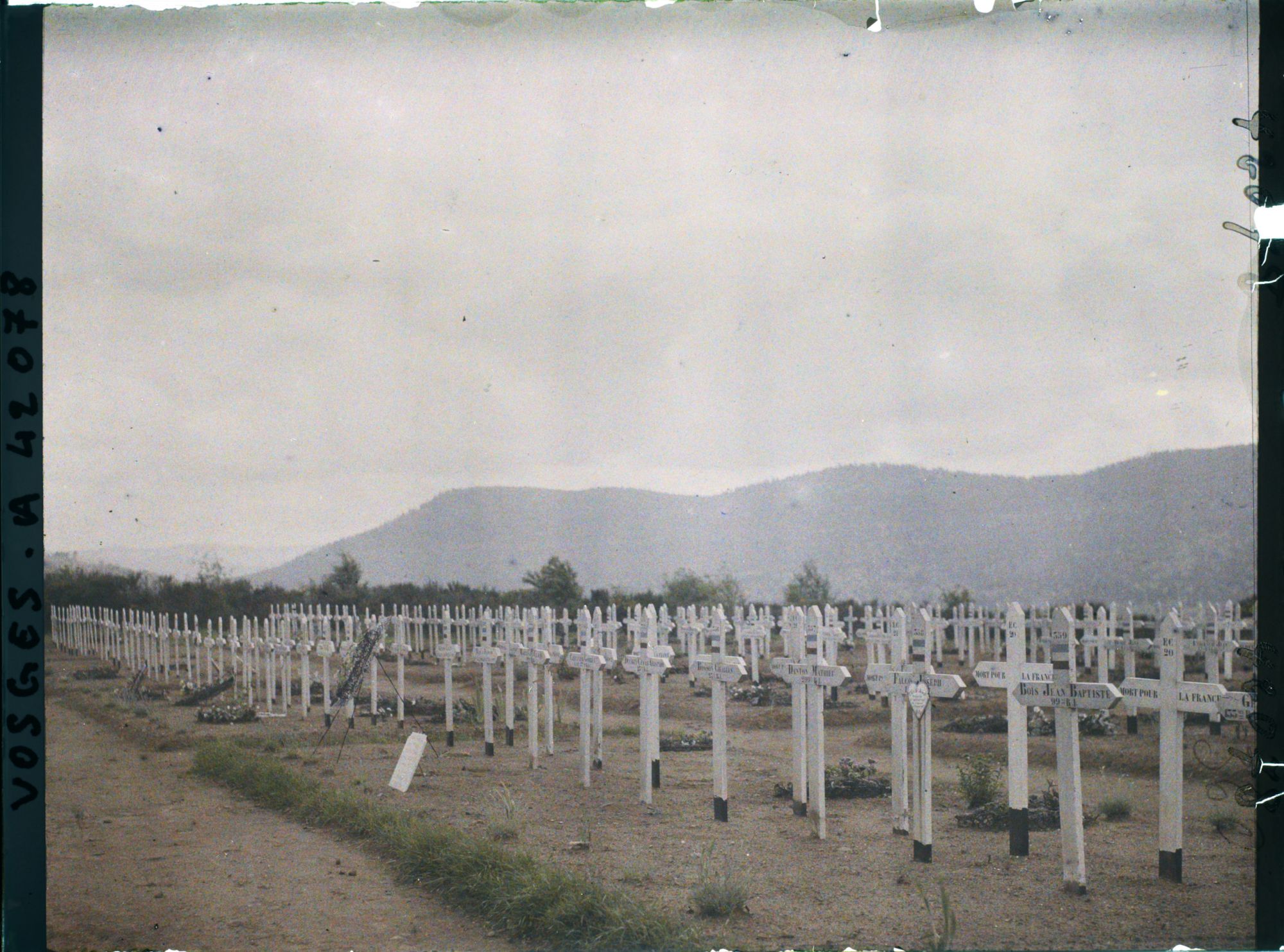 Image représentant France, Le Ban de Sapt Launois, Cimetière de la Fontenelle vers la Grande Fosse