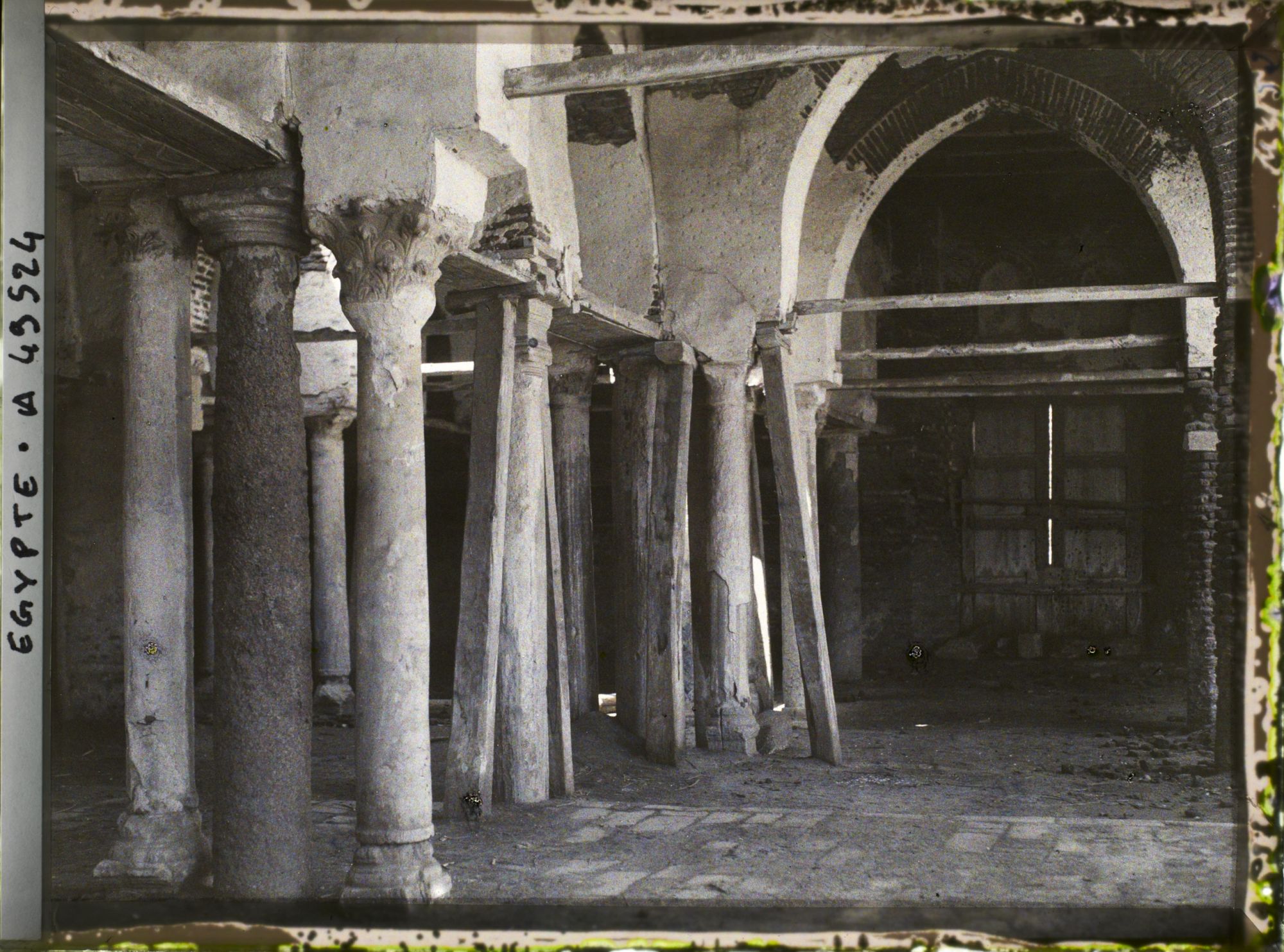 Image représentant Intérieur de la mosquée el-Gabana ?