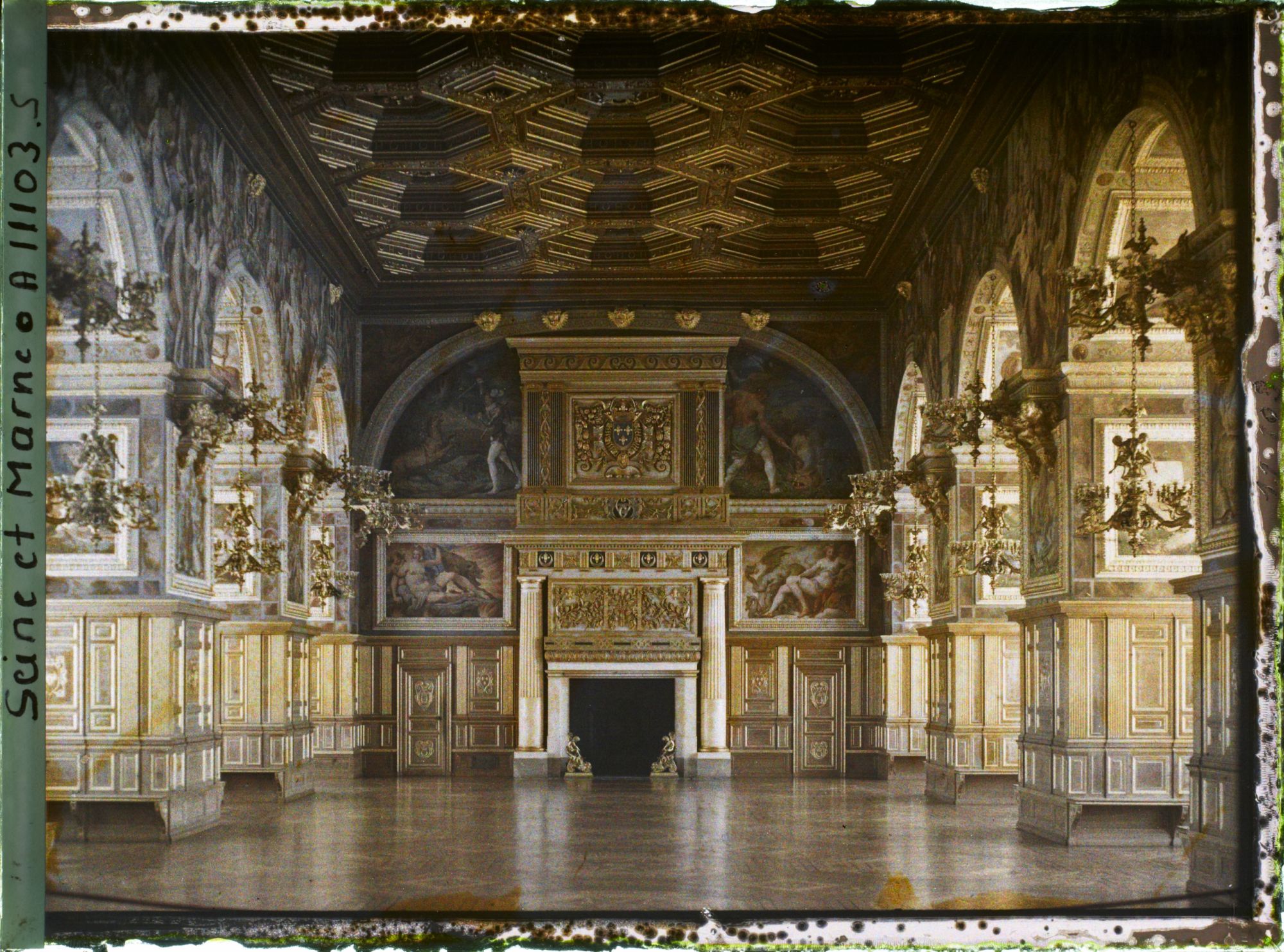 Image représentant France, Fontainebleau, Palais de Fontainebleau, Galerie Henri II