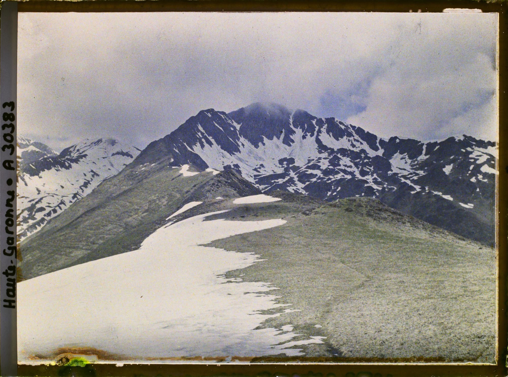 Image représentant France, Bagnères-de-Luchon, Pic de Céciré (2400m)