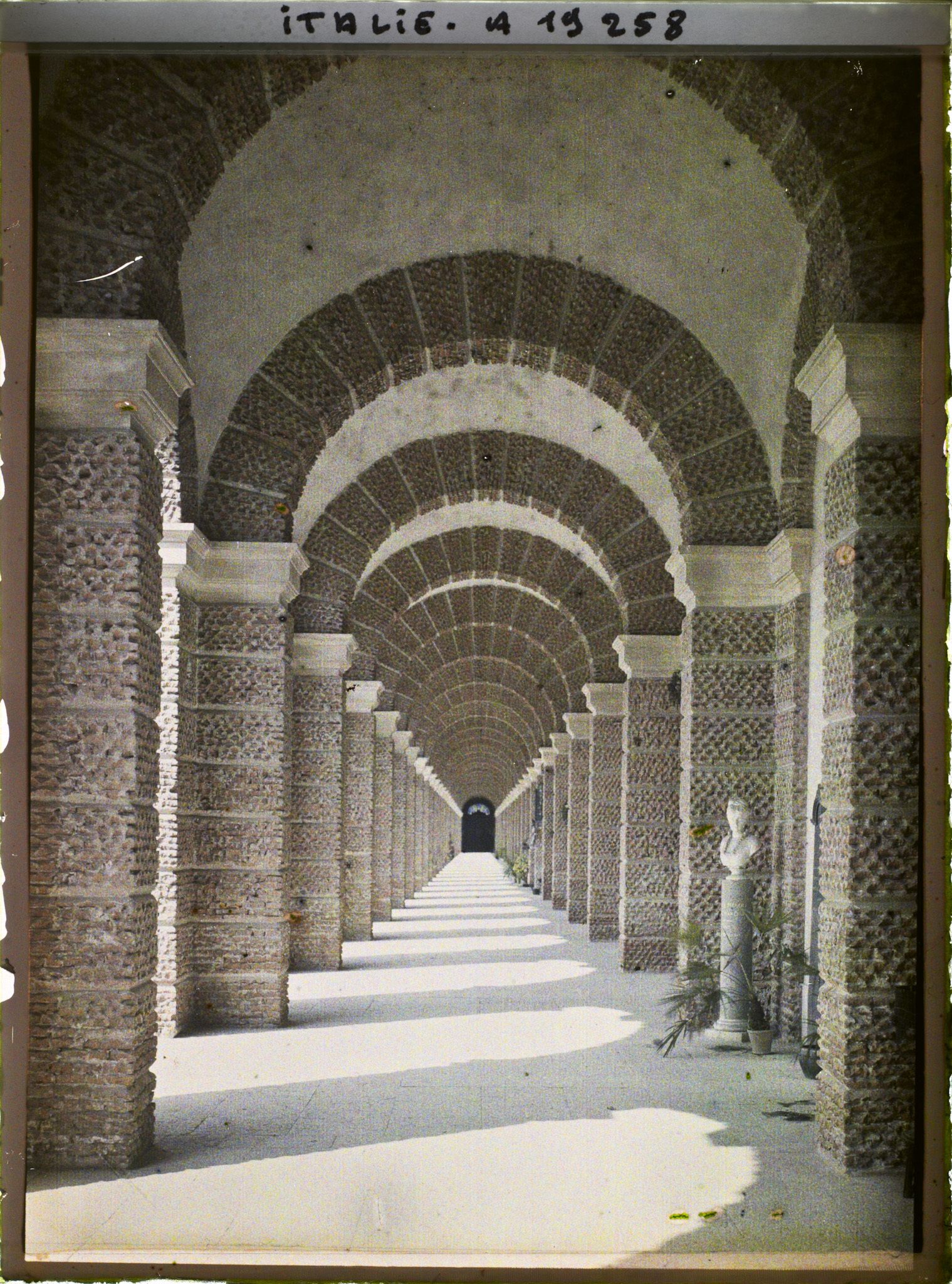Image représentant Galerie du cimetière Maggiore