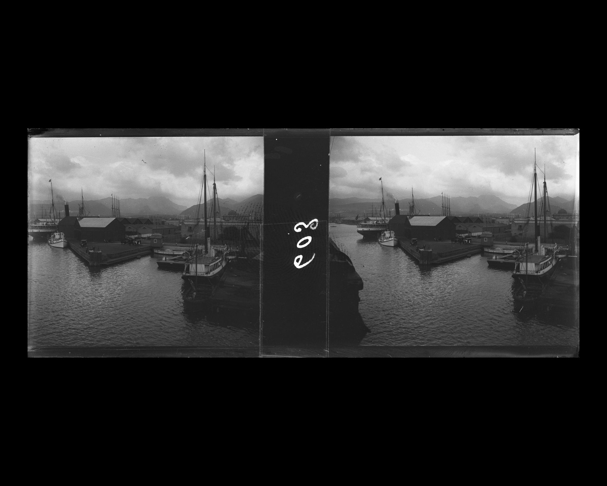 Image représentant Entrée dans le port d'Honolulu