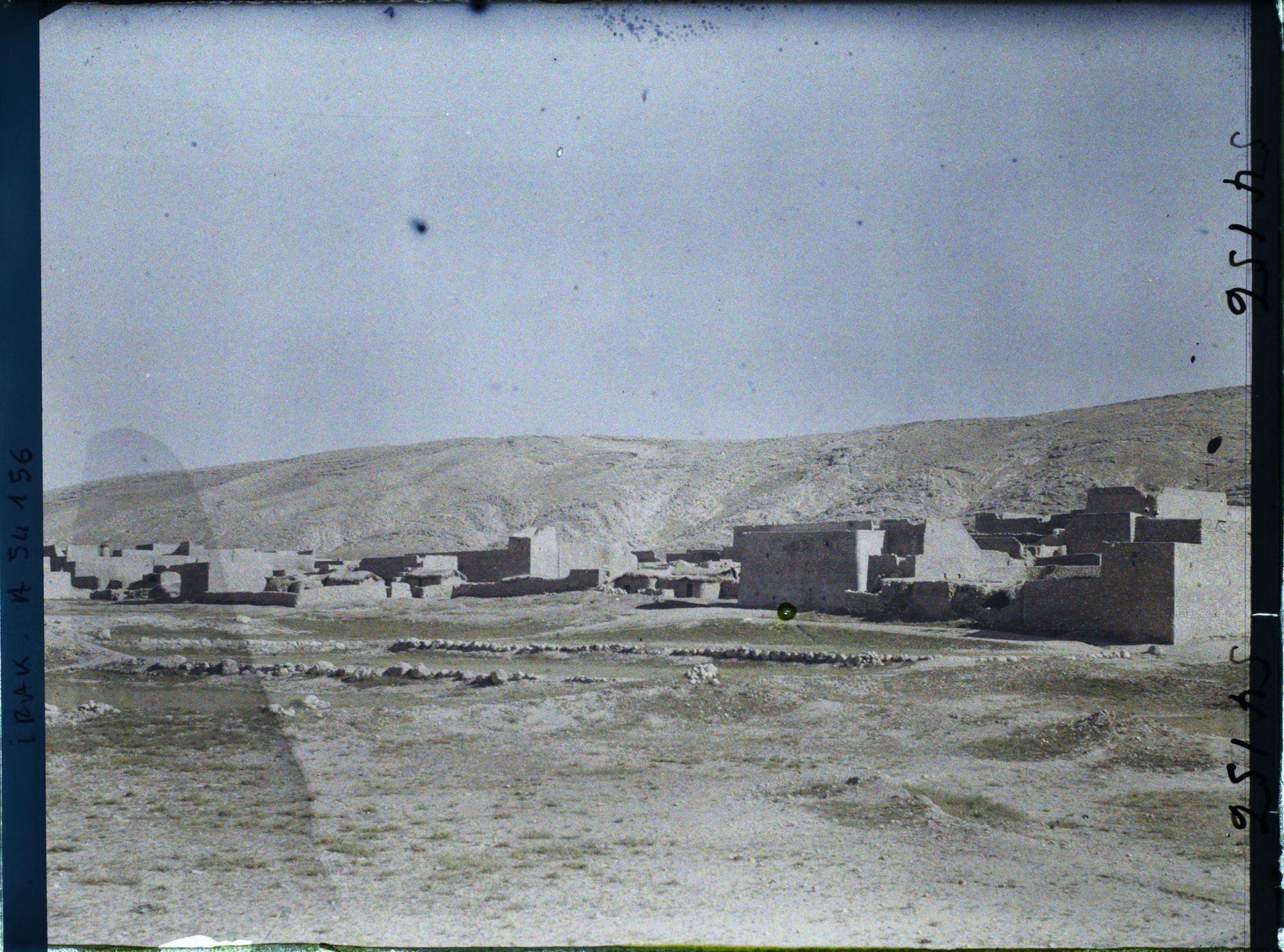 Image représentant Ensemble du village chrétien et yézidi