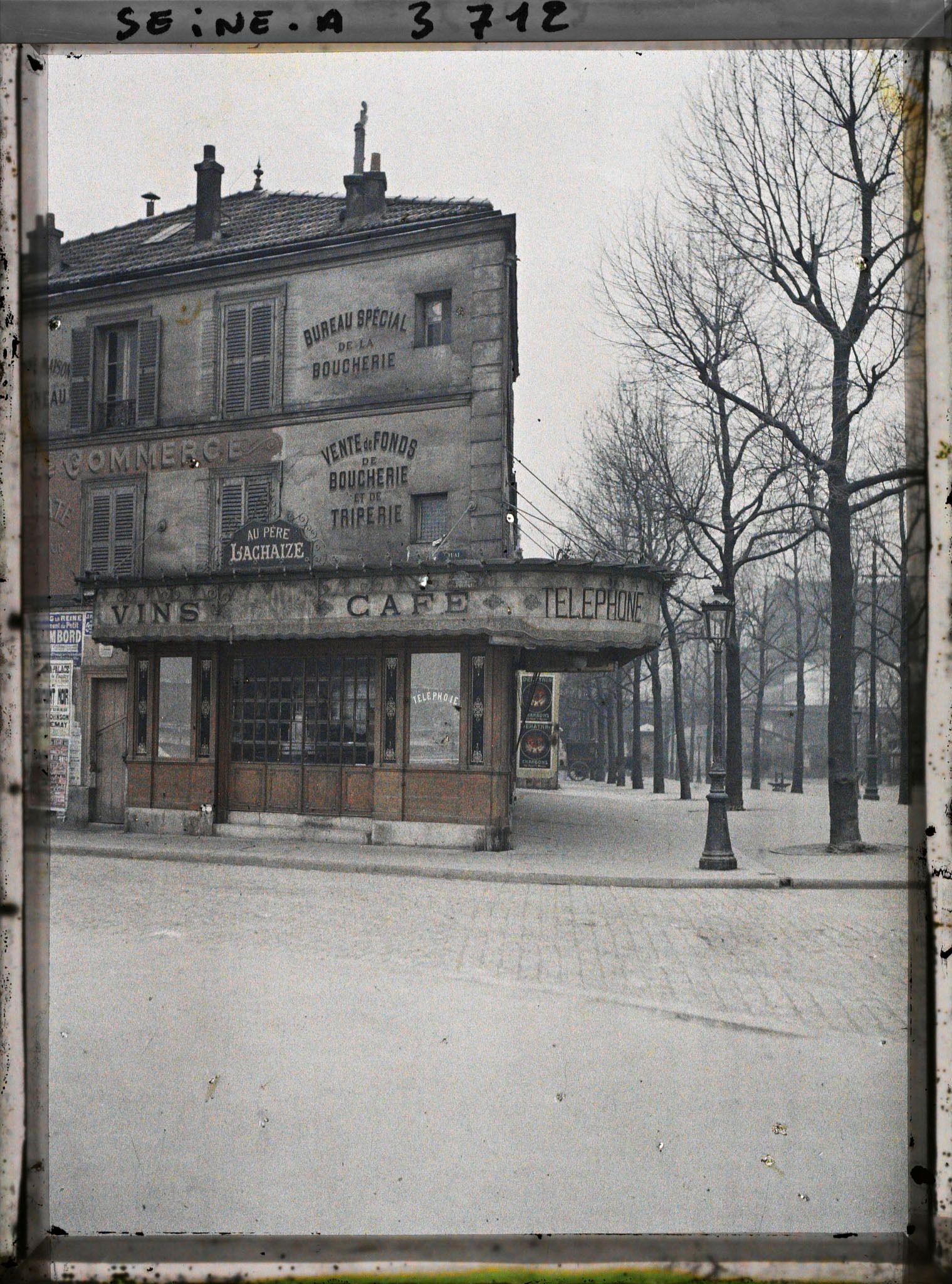 Image représentant Angle de l'avenue du pont de Fandre et du quai de la Gironde