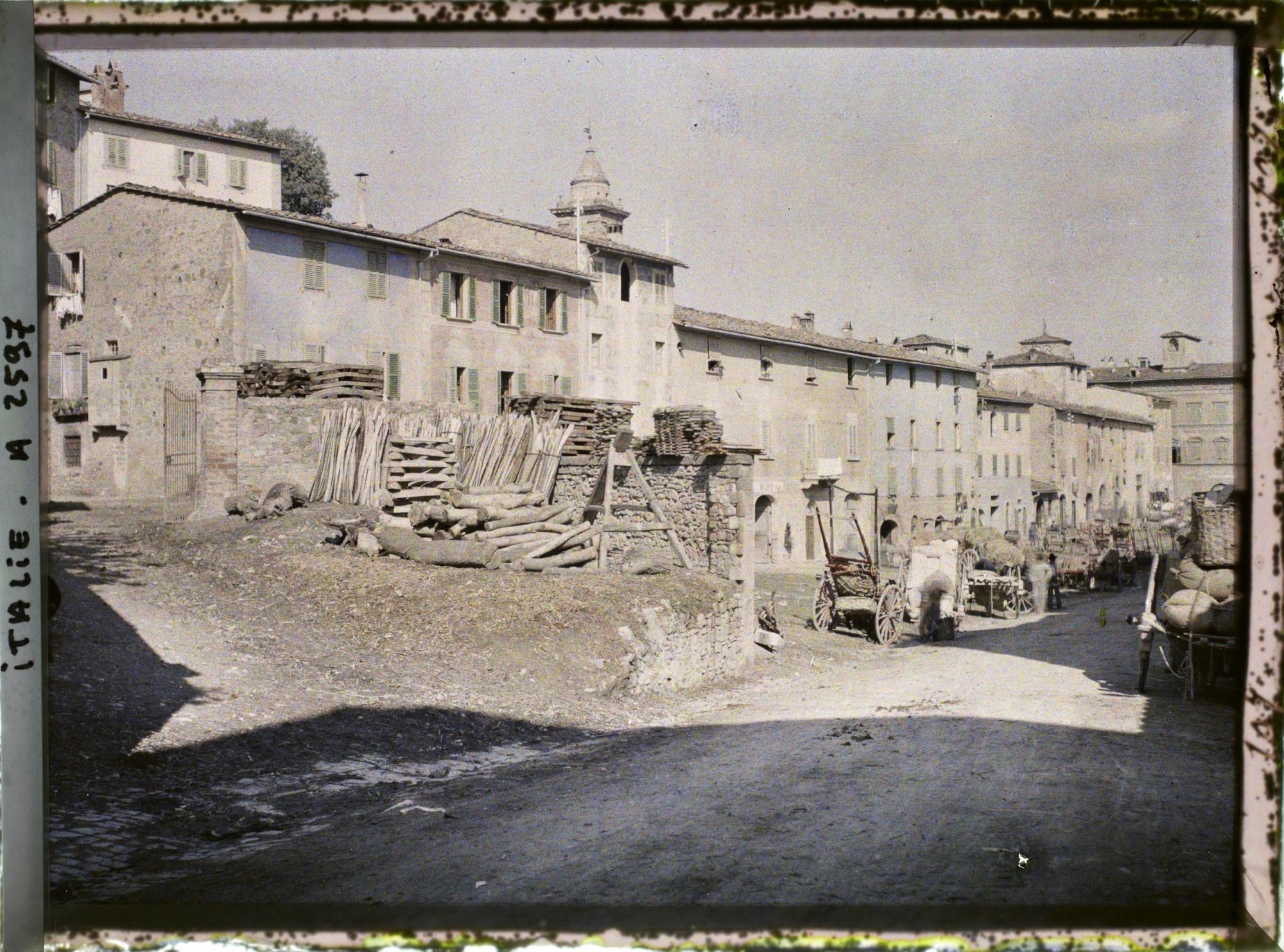 Image représentant Grand Place aux façades colorées