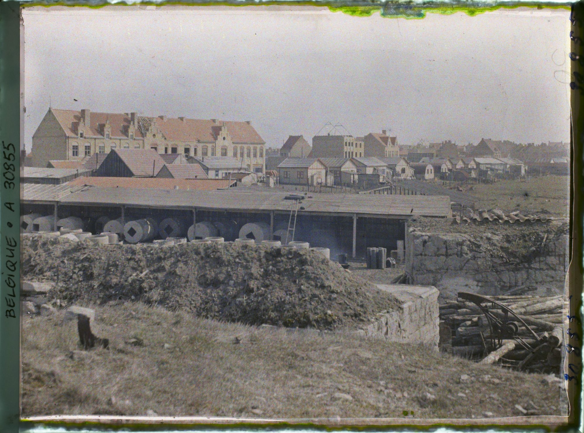 Image représentant Belgique, Dixmude, Vue Générale de Dixmude prise de la Minoterie
