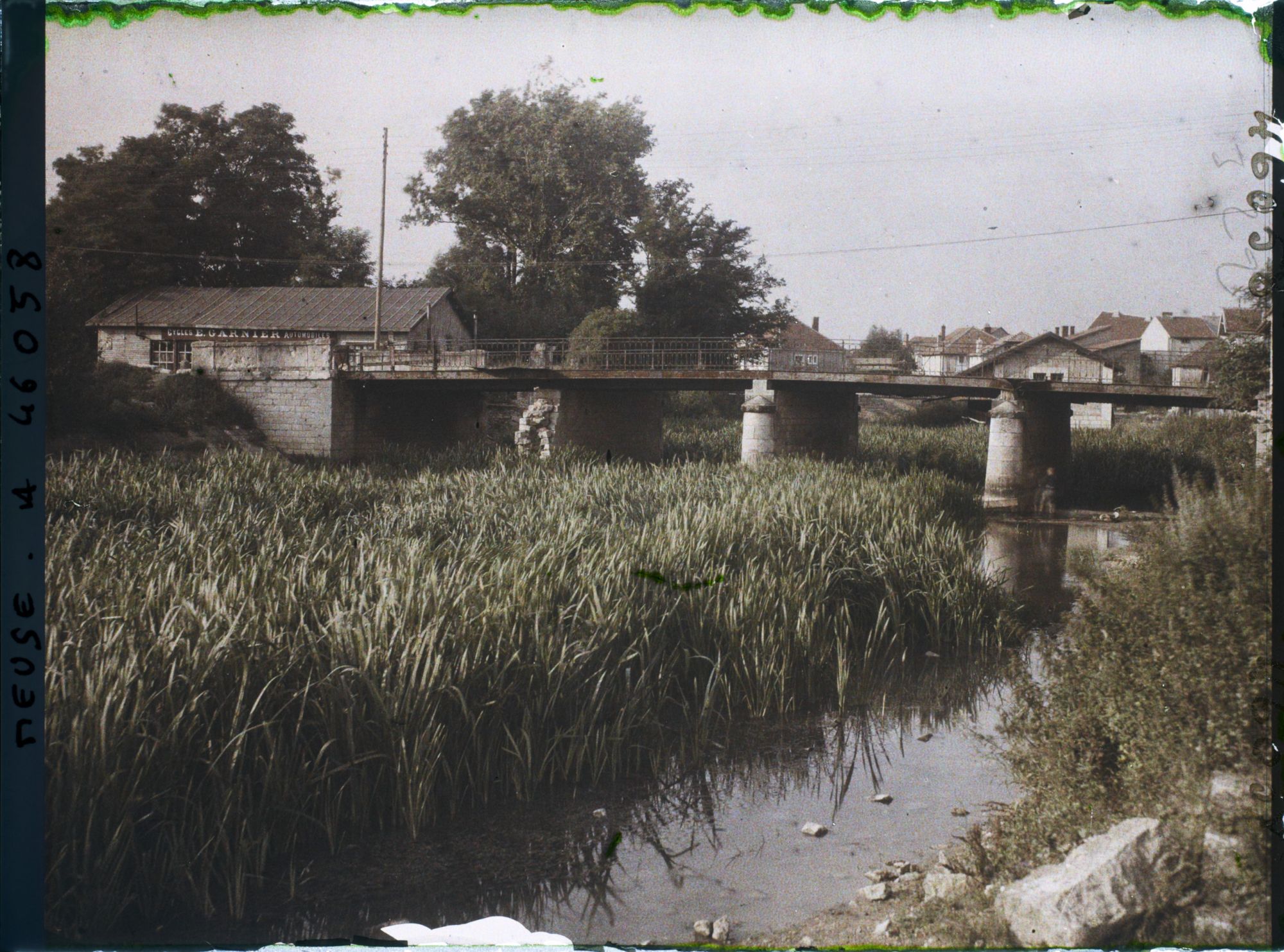 Image représentant France, Etain , Paysage s/ l'Orne