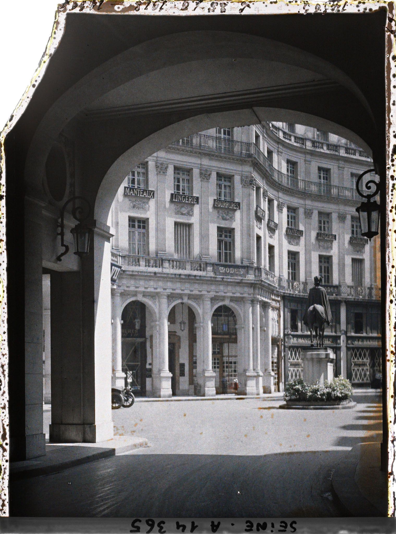 Image représentant La place Edouard-VII