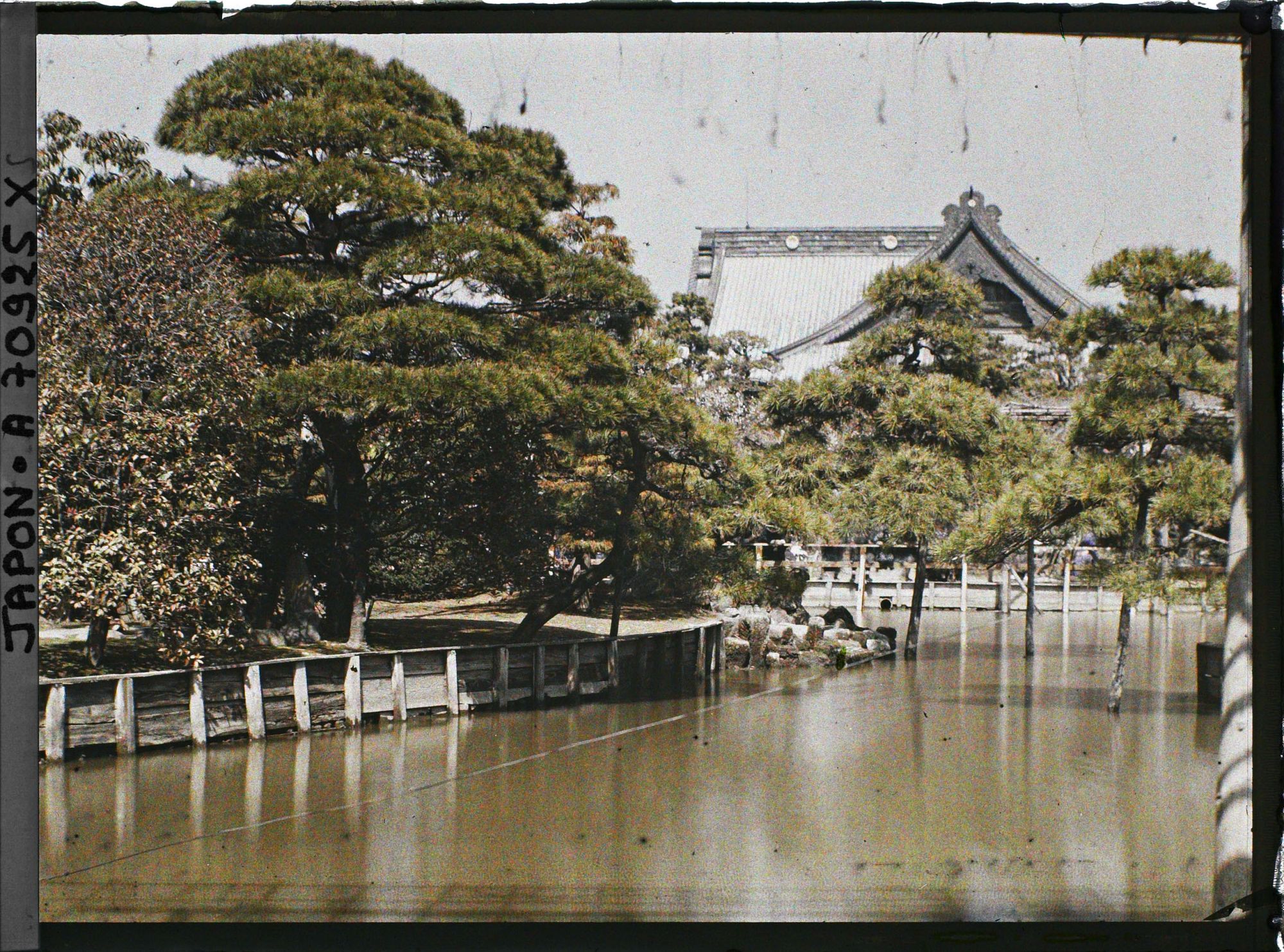 Image représentant Temple Daishi : jardin et étang
