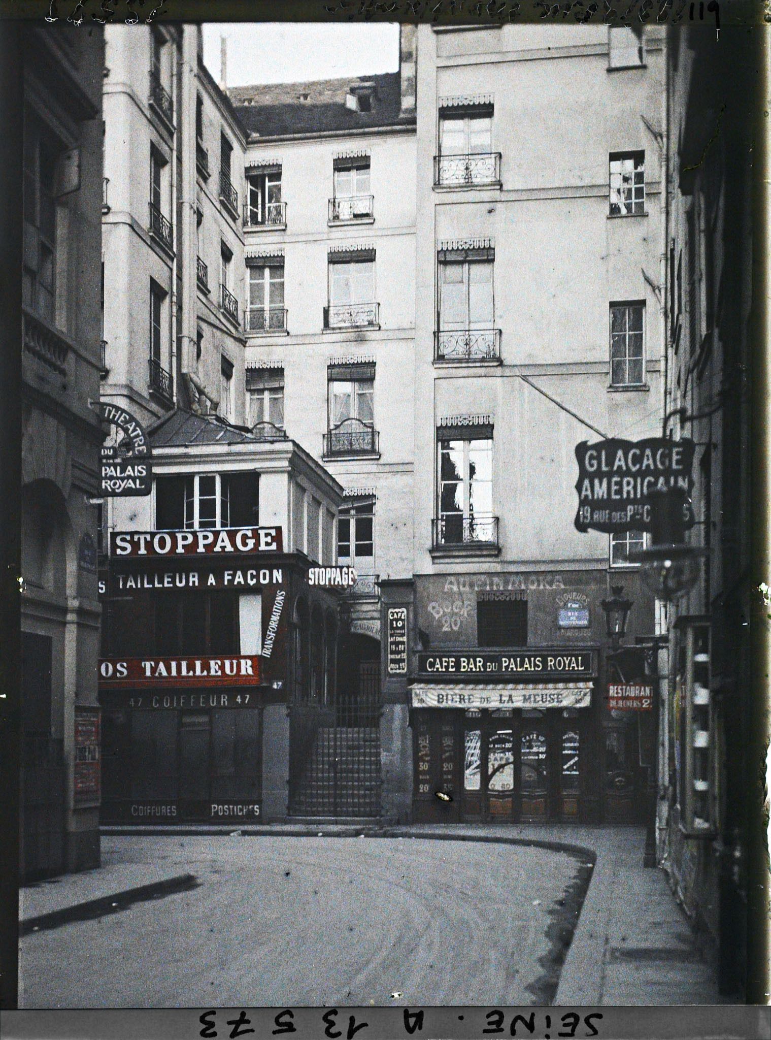 Image représentant La rue de Montpensier vue de la rue Beaujolais
