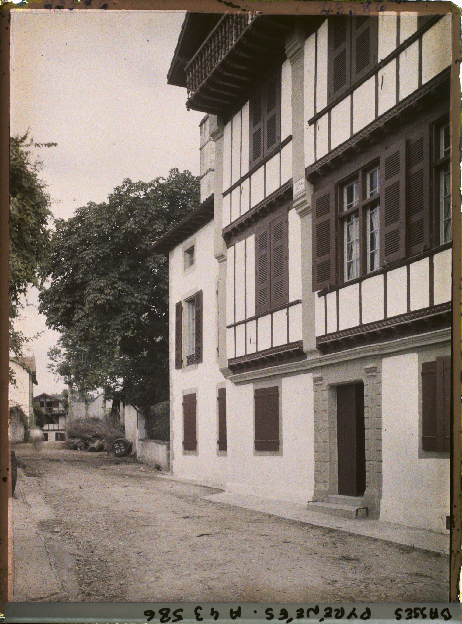 Image représentant France, Ustaritz, Gde Maison de Ville