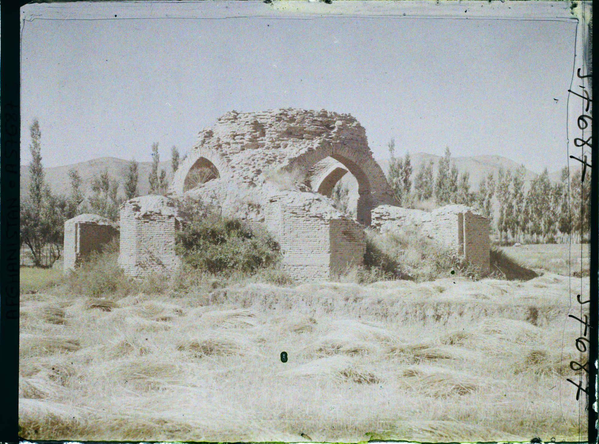 Image représentant Afghanistan, Meidan, Tombes persanes du XVIe S.