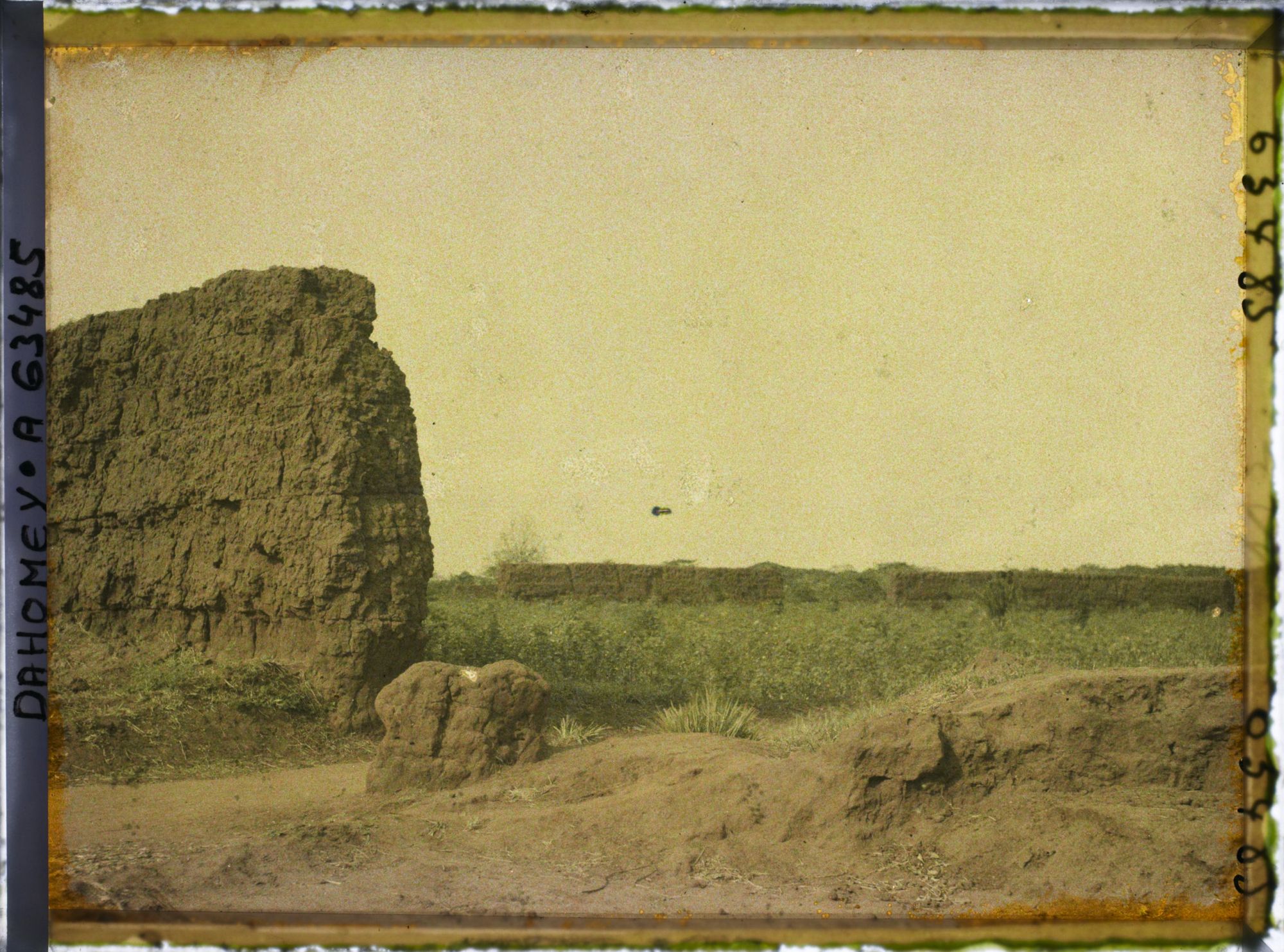 Image représentant Murailles du palais de  null Béhanzin