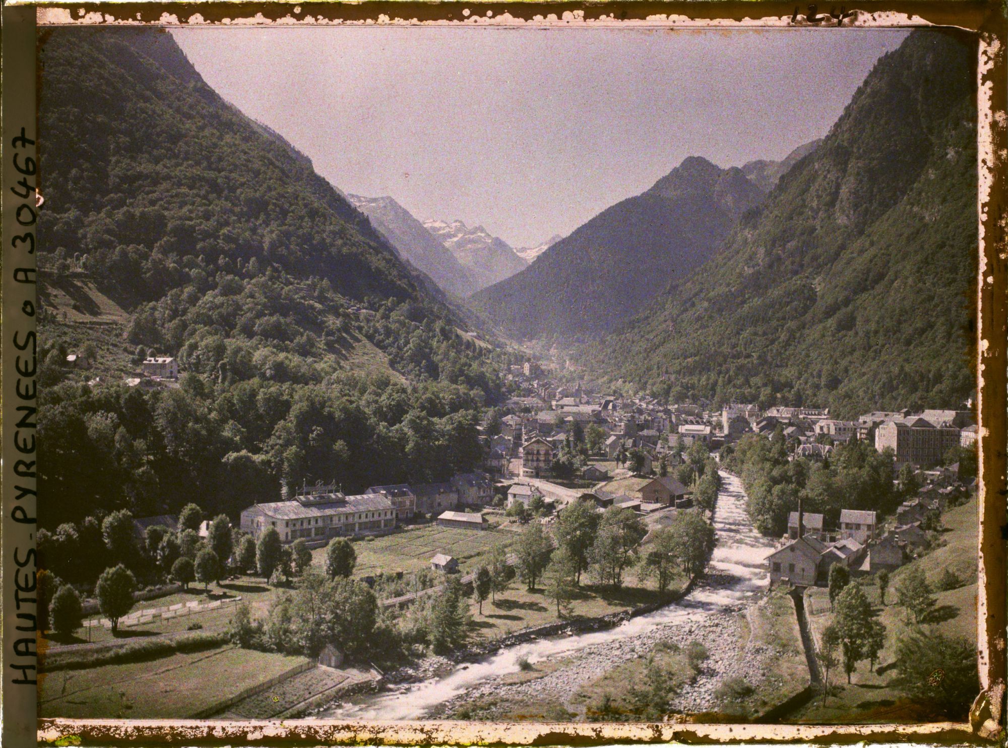 Image représentant France, Panorama s/ Cauterets