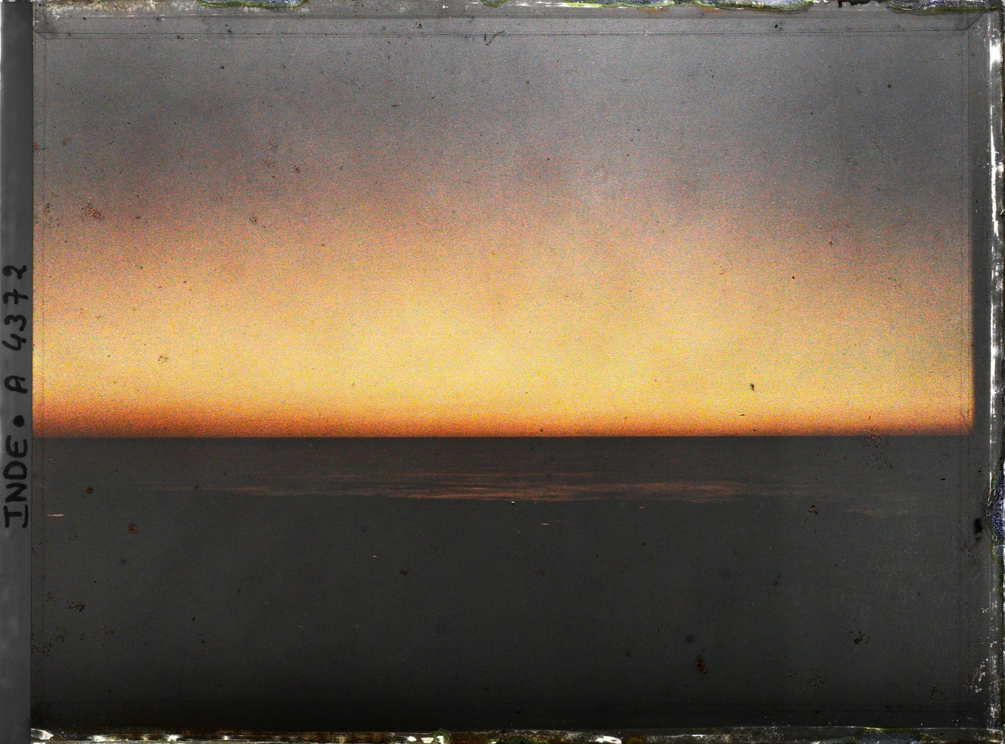 Image représentant Un lever ou coucher de soleil sur la mer d'Oman