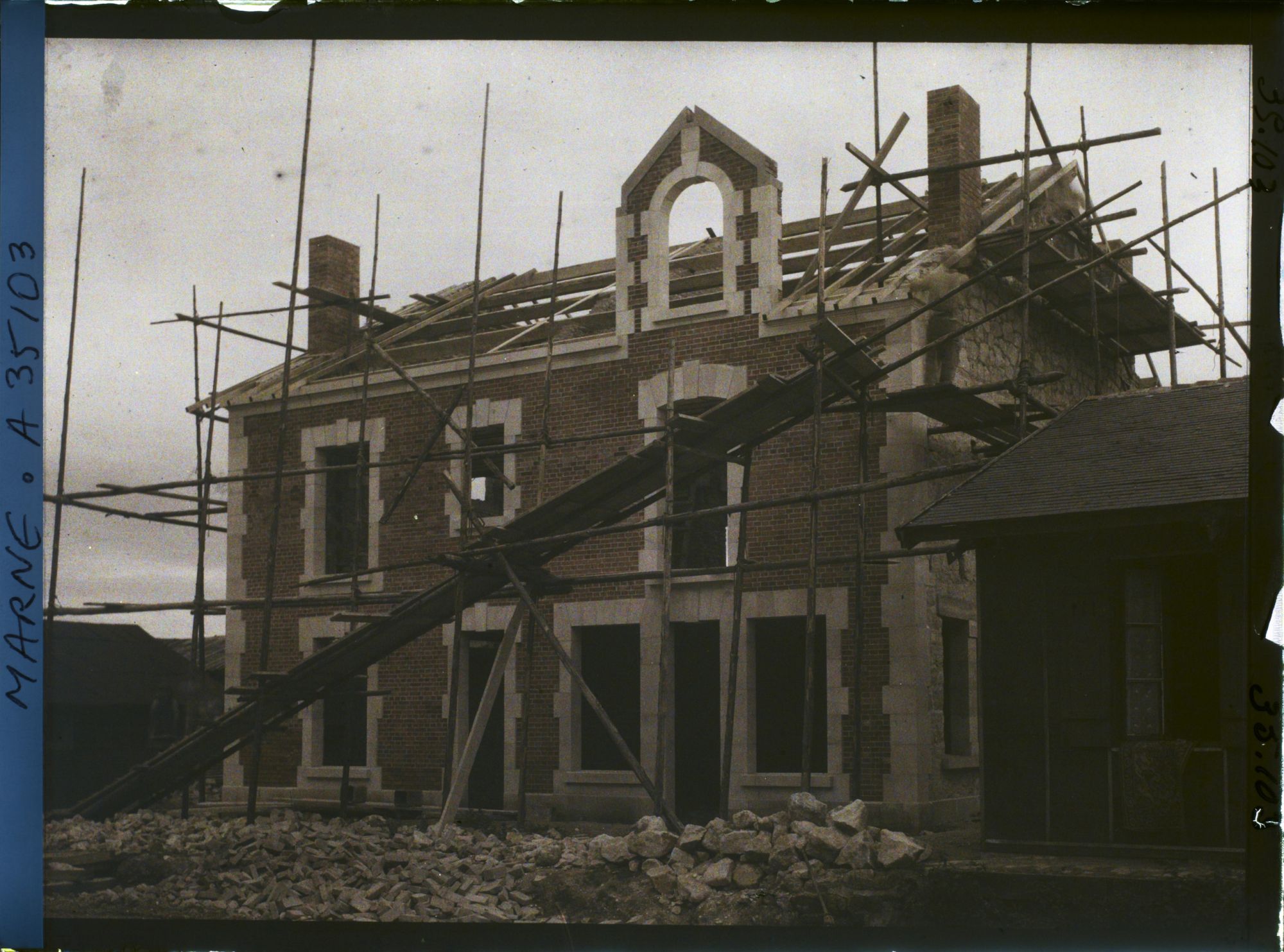 Image représentant France, Binarville (Meuse), Construction de la Mairie