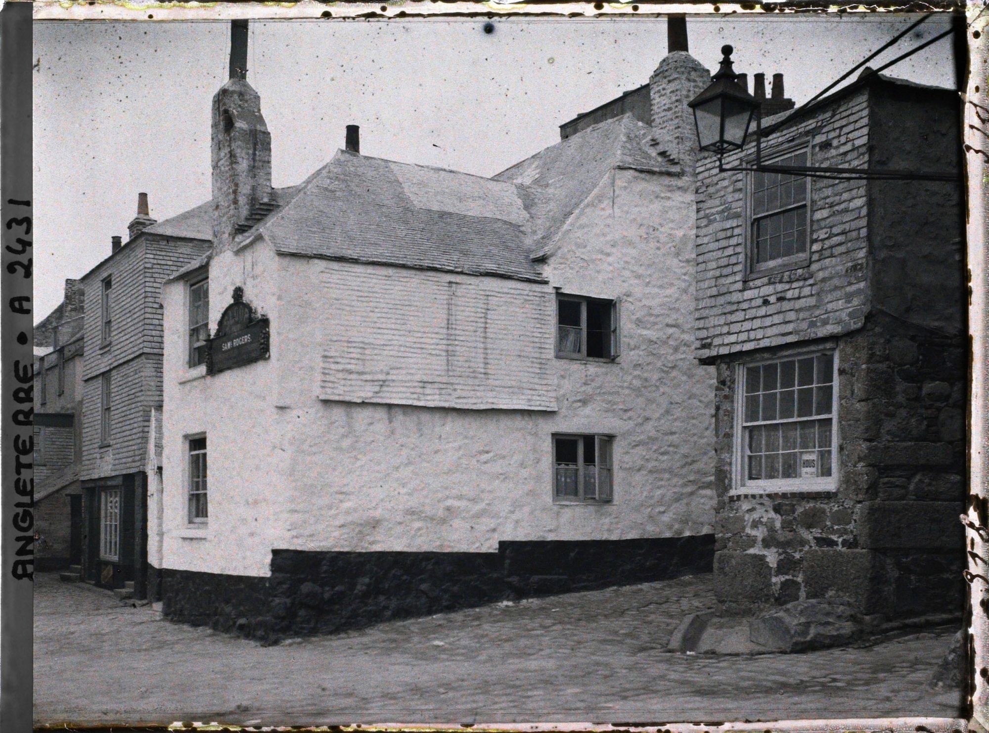 Image représentant Une rangée d'habitations