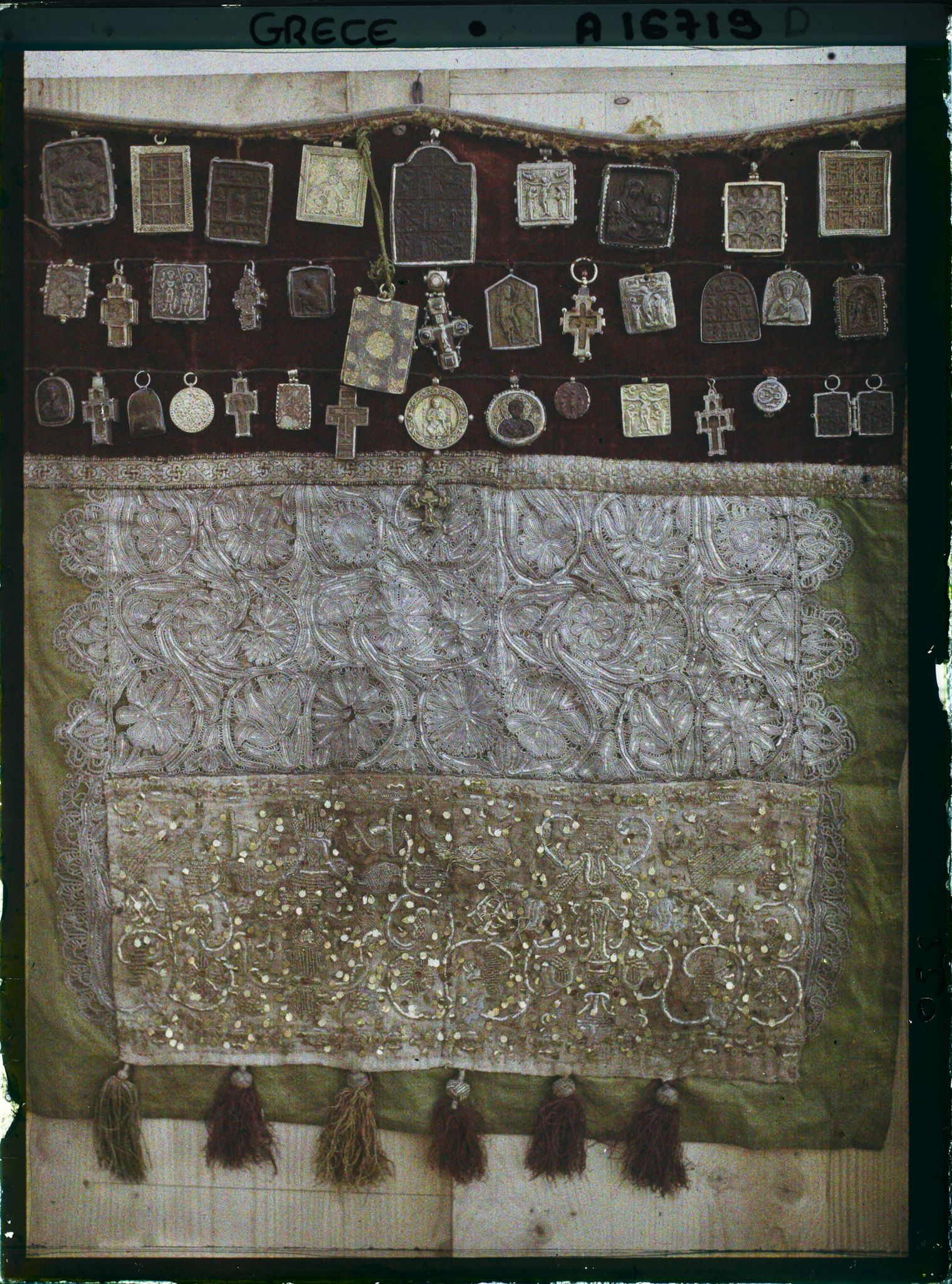 Image représentant Turquie, Mont Athos, Vatopédi, Le tablier de la Vierge