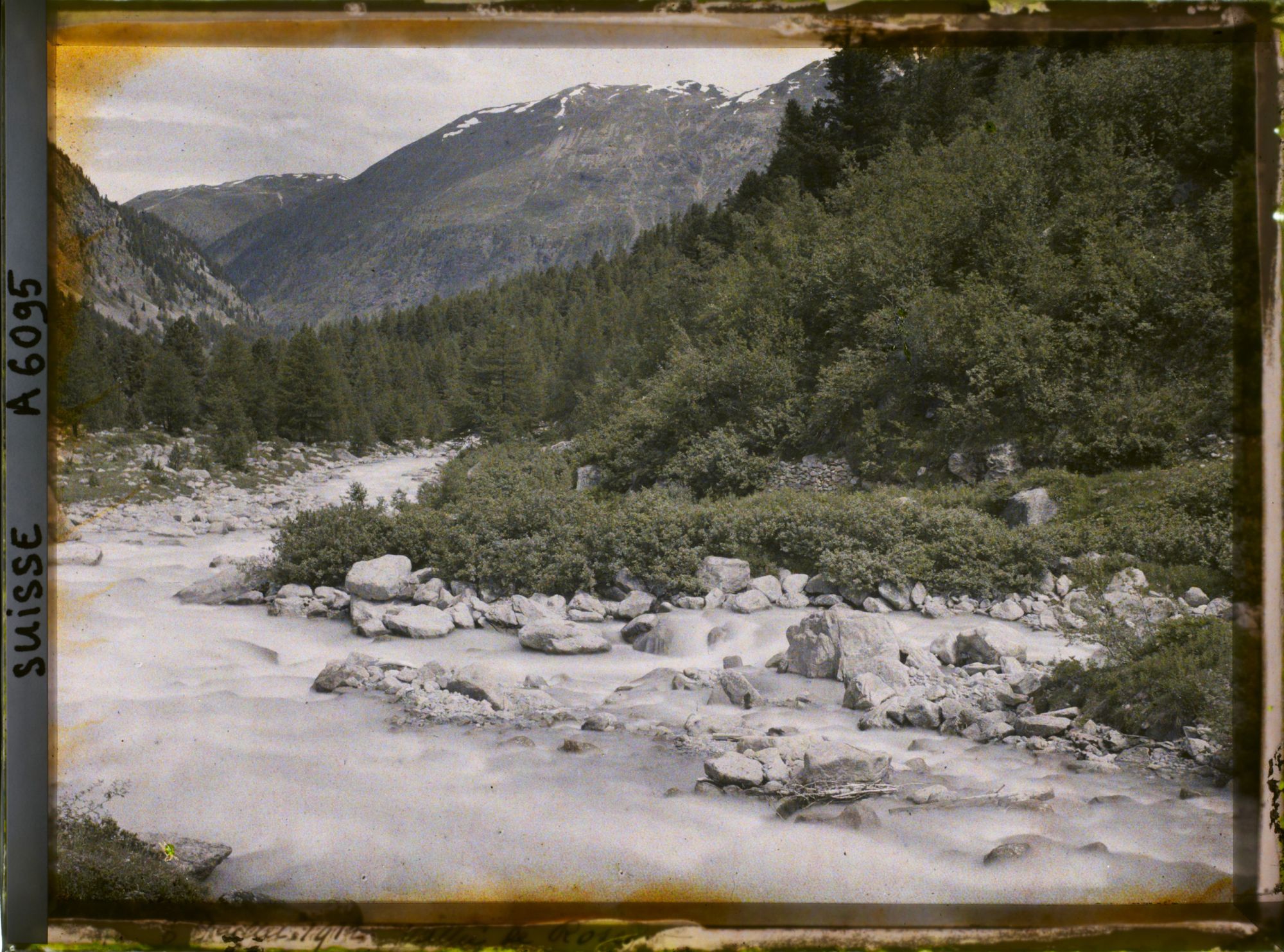 Image représentant Rivière Ova da Roseg dans la vallée de Roseg