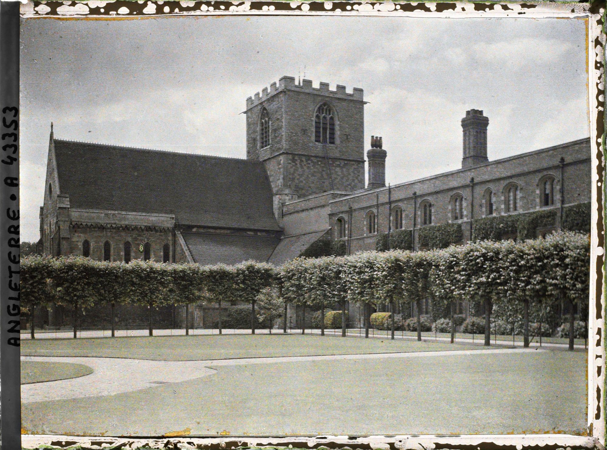 Image représentant La deuxième cour du Jesus College