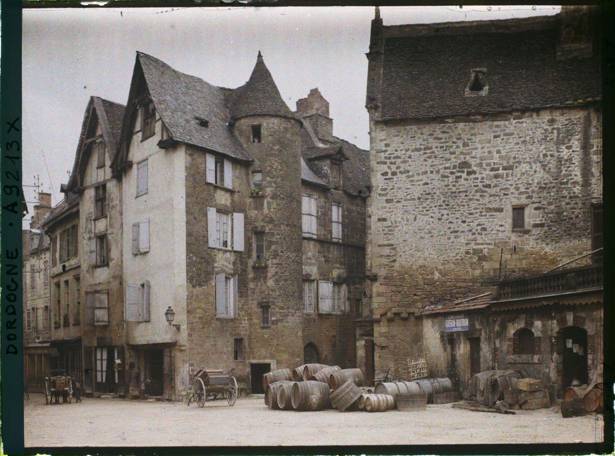 Image représentant France, Sarlat, Place de la Liberté