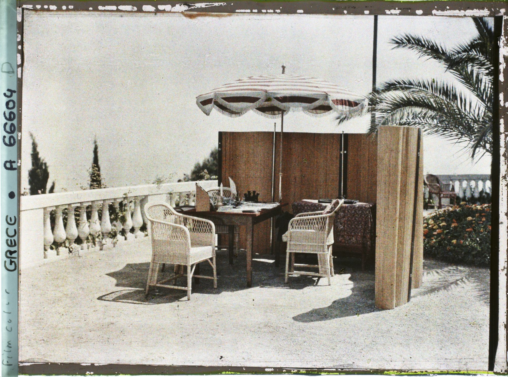 Image représentant L'Achilleion - Table de l'empereur Guillaume II