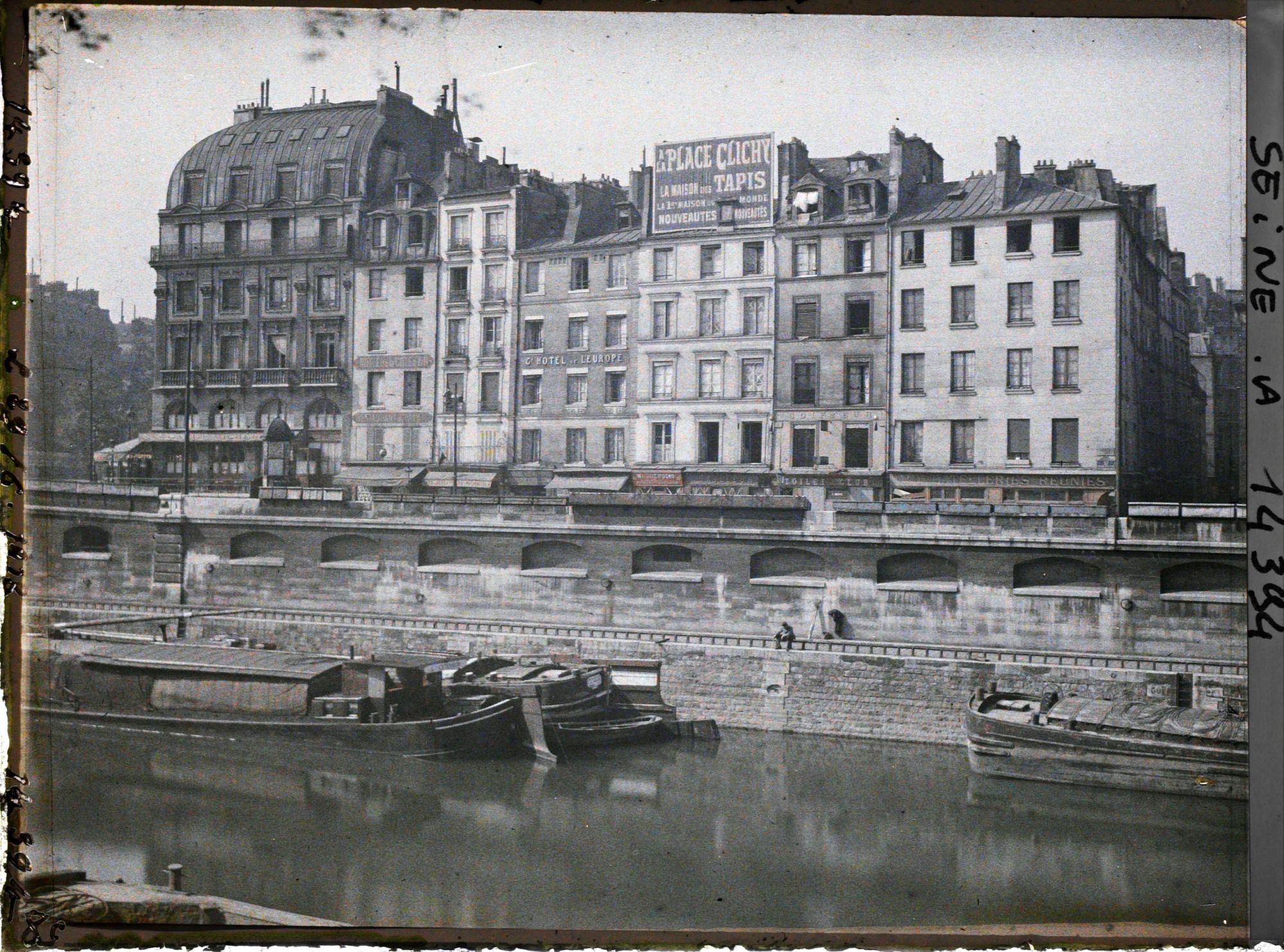 Image représentant Le quai Saint-Michel vu du quai des Orfèvres