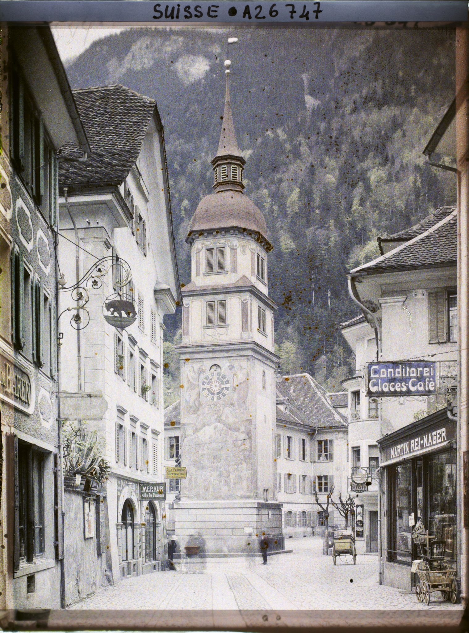 Image représentant Le monument Guillaume Tell vu de la Schmiedgasse