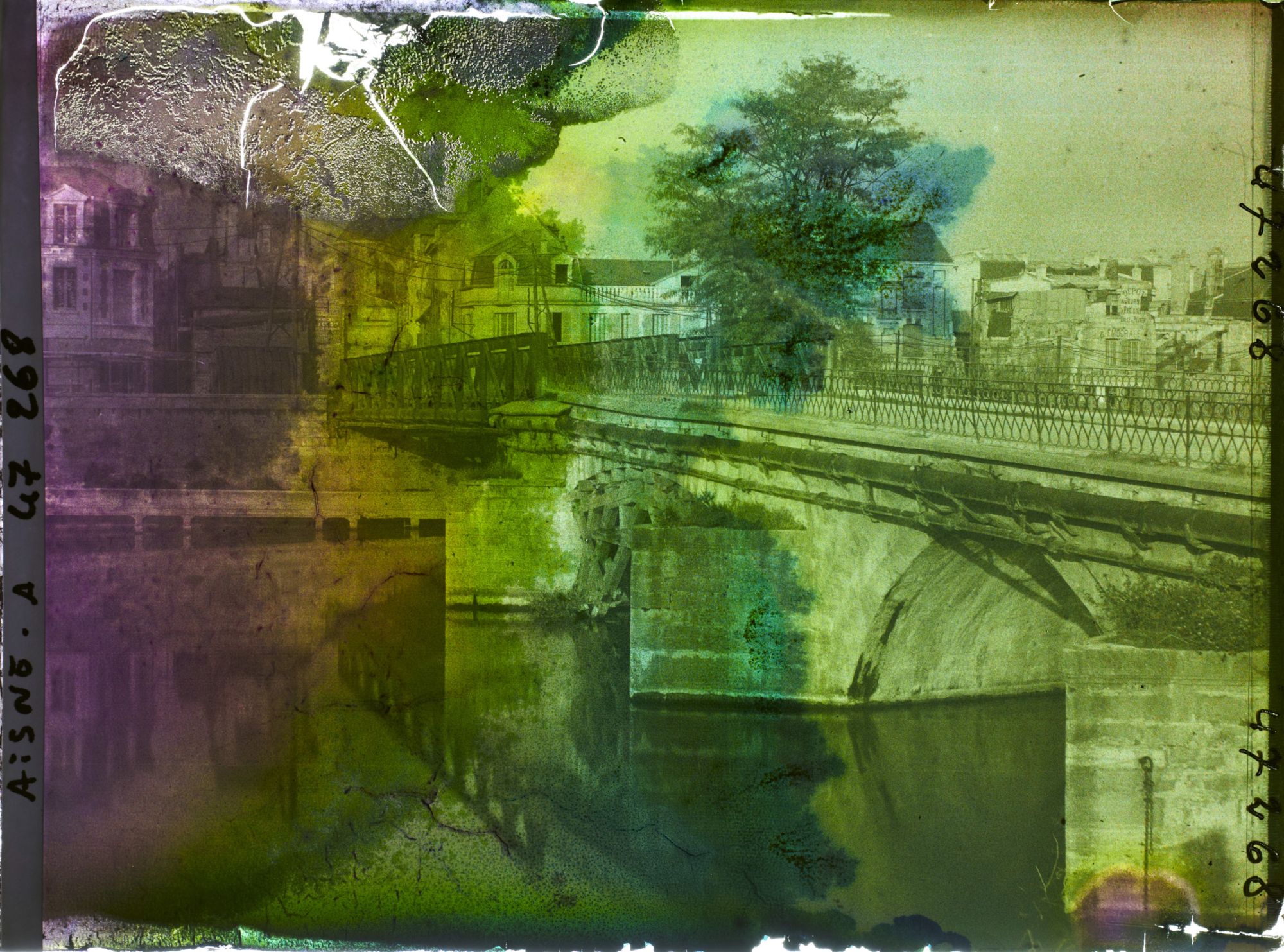 Image représentant France, Soissons, Vieux Pont vu vers la rive gauche