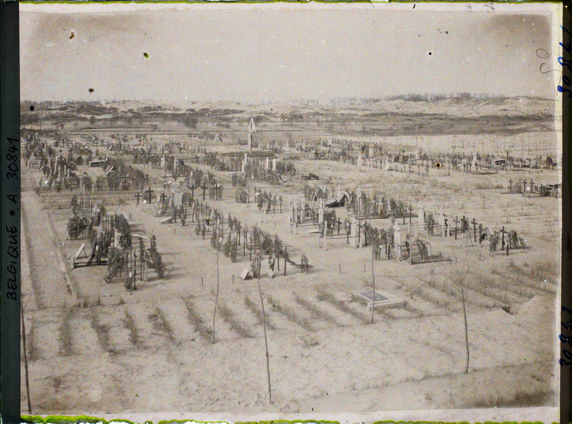 Image représentant Belgique, La Panne, Le Cimetière militaire