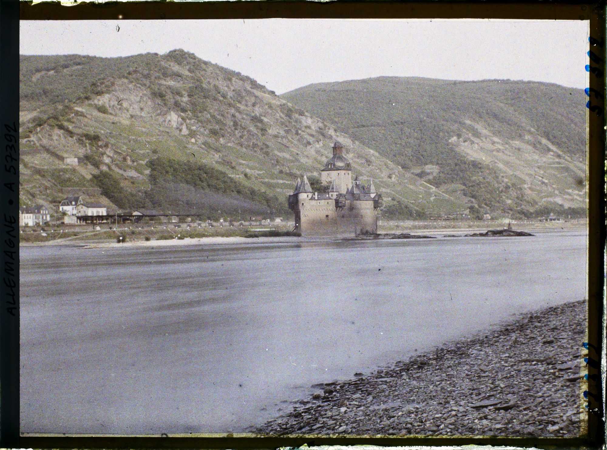 Image représentant Bords du Rhin, Caub, Vues diverses