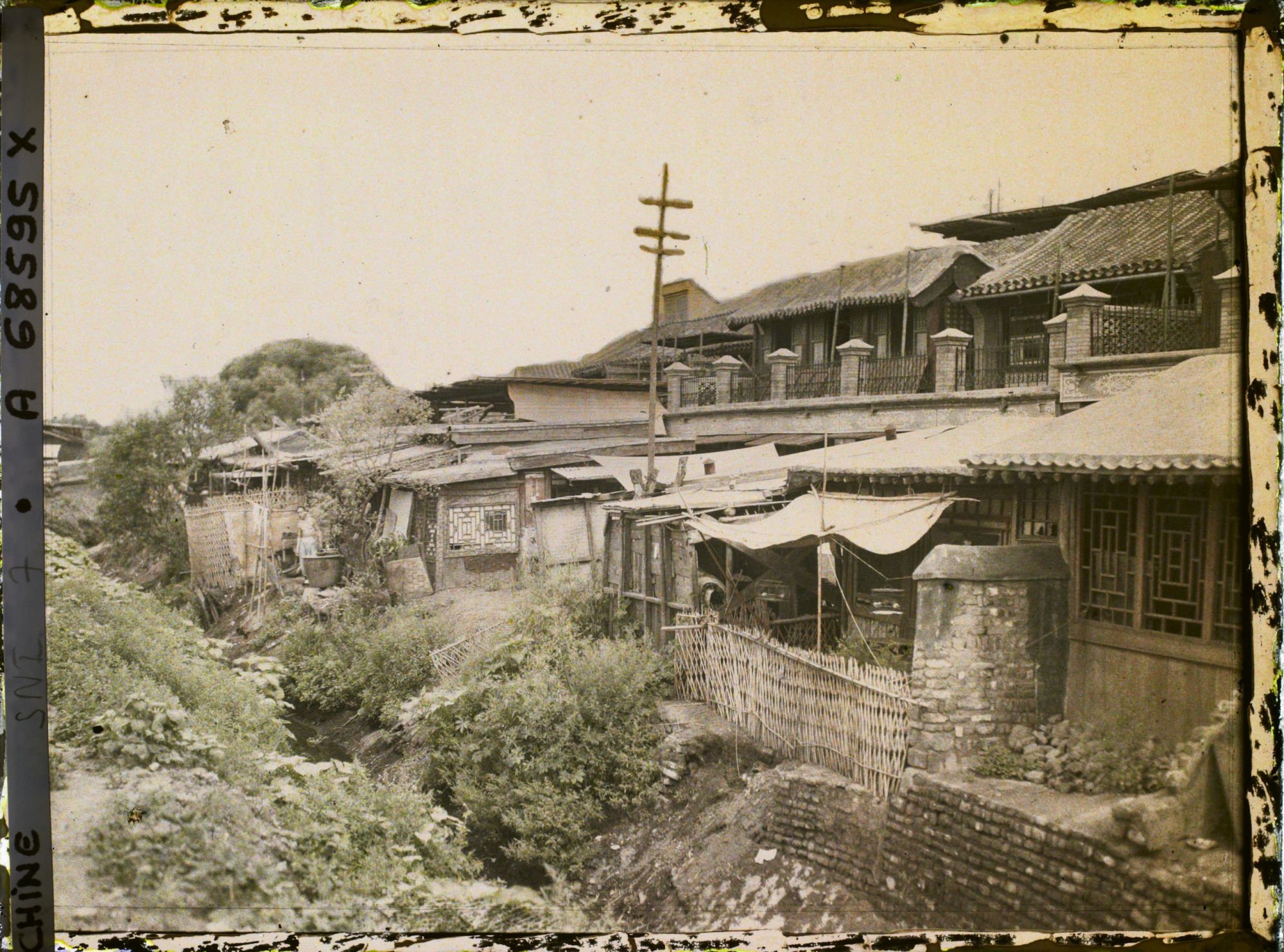 Image représentant Dans un village