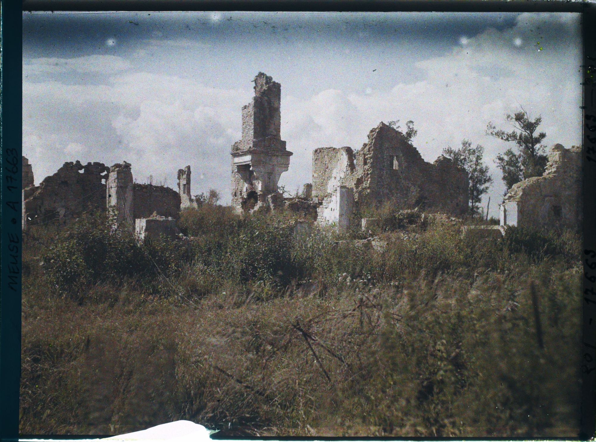 Image représentant France, Manheulles, Un coin du Village