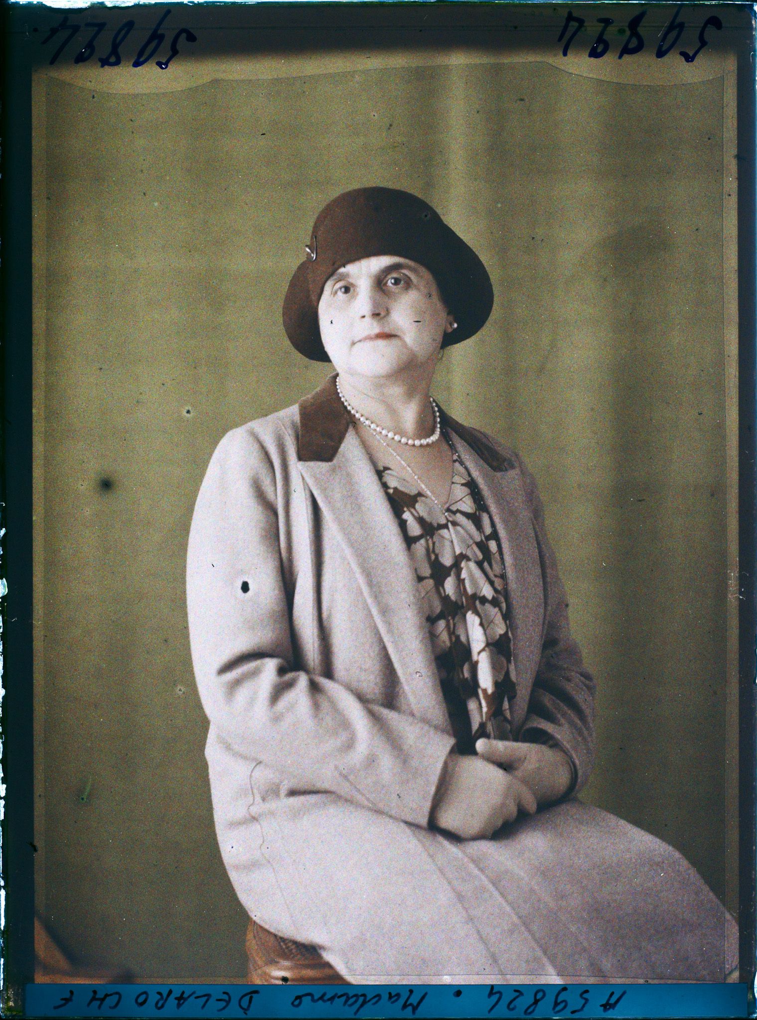 Image représentant https://musee-albert-kahn.s-museum.fr/home/NWQ2OTAwYzNmYjZlZTk1ZWQwODJmMjY4L2dlbmVyaWMtbm90aWNlLXRhYi9hdXRob3JpdHkvNjE3YTc5ZjVjZjhiODk2OGIzMzM3ZDIx/5d6900c3fb6ee95ed082f268/generic-notice-tab/authority/617a79ebcf8b8968b3336ba9 Madame Delaroche