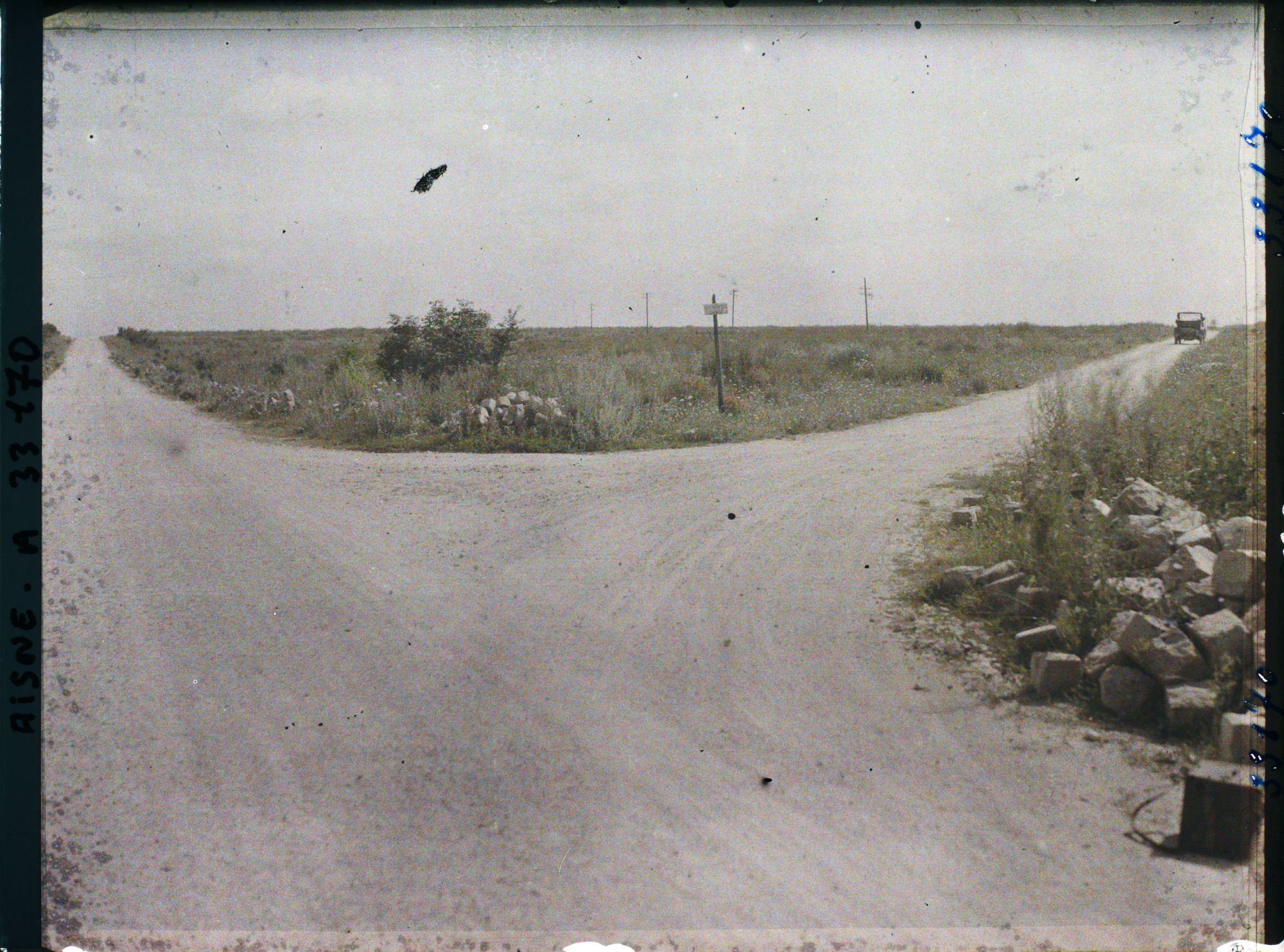 Image représentant France, Vaudesson, Chemin des Dames ; intersection de la route de Laon et du Chemin des Dames