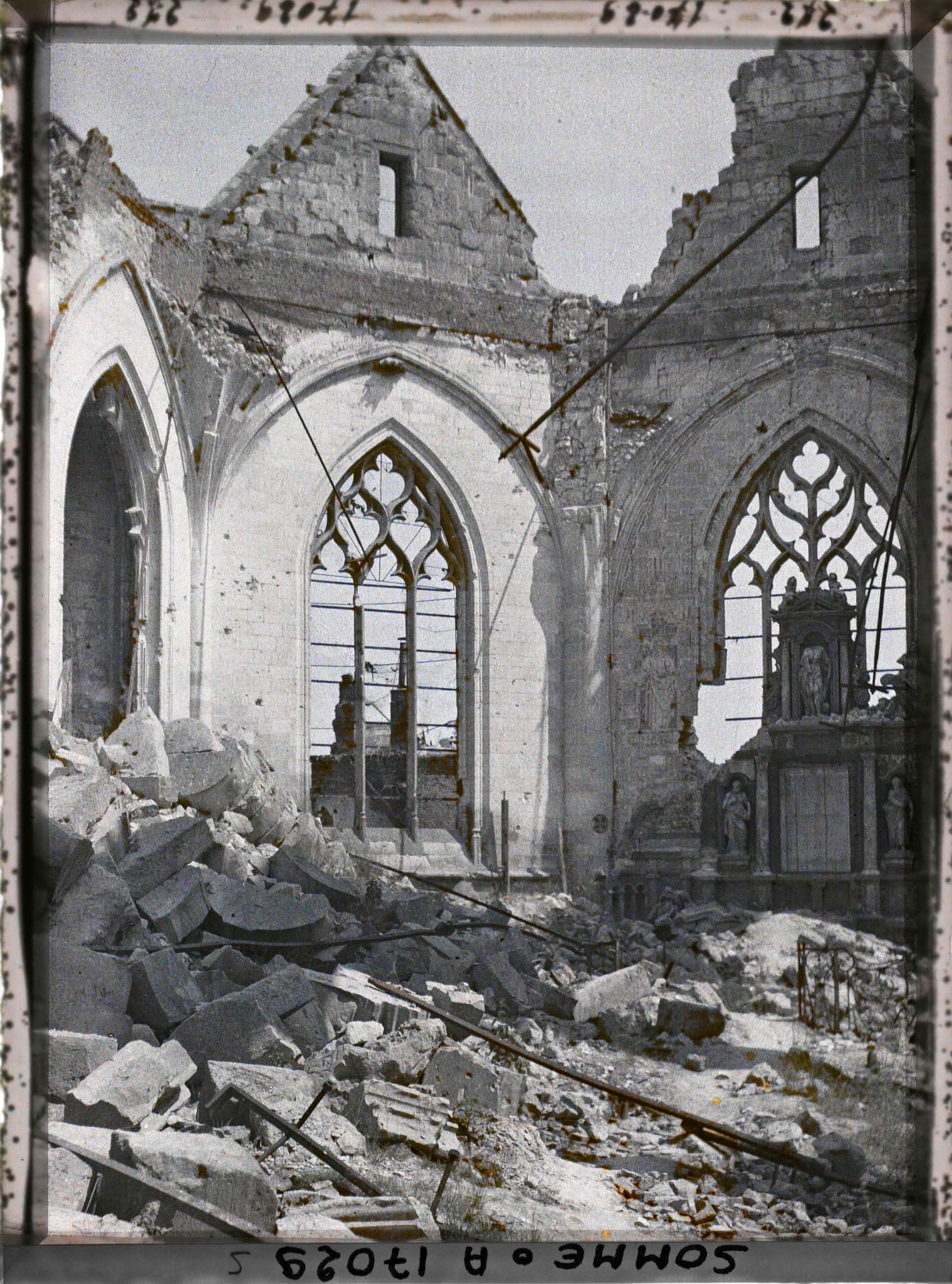 Image représentant France, Péronne, Intérieur de l'Eglise St Jean