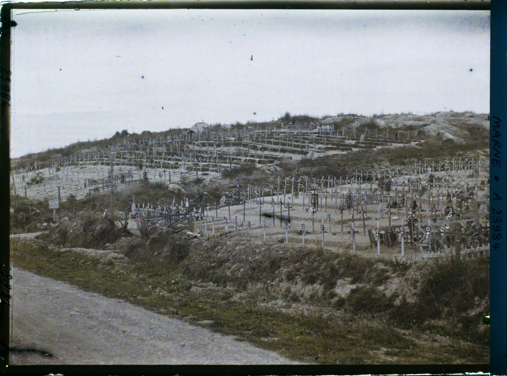 Image représentant France, Main de Massige, Cimetières 7 et 7 bis du ravin de Marson