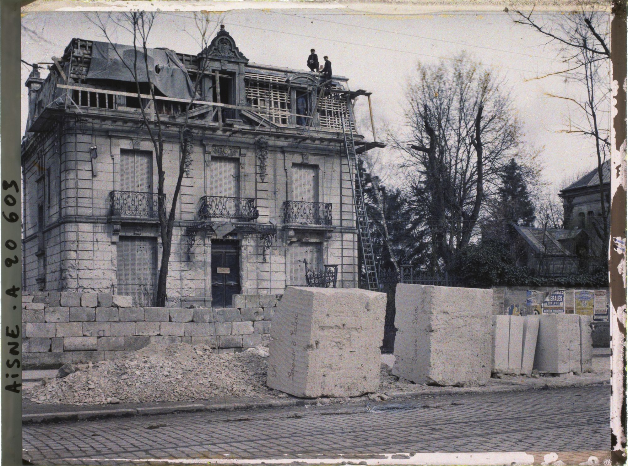 Image représentant France, Soissons, Maison en reconstruction Avenue de la Gare