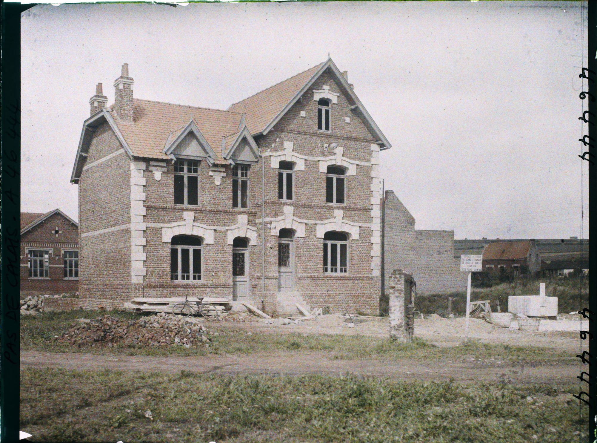 Image représentant France, Souchez, Maison de l'instituteur