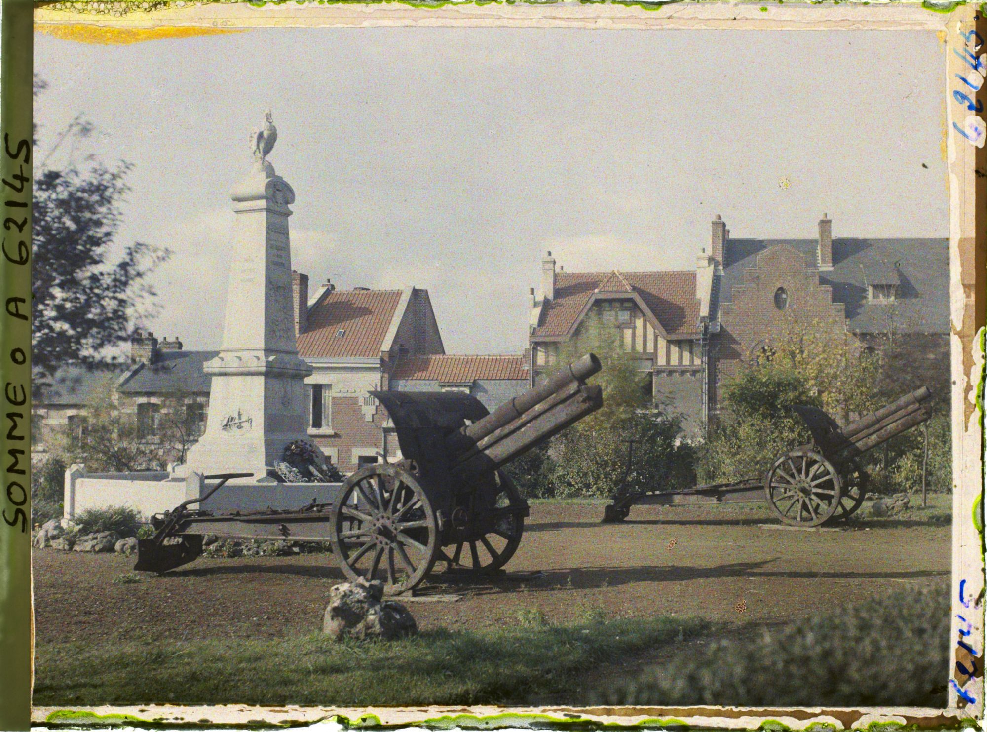 Image représentant Somme, Albert, Le monument aux morts de la Ville
