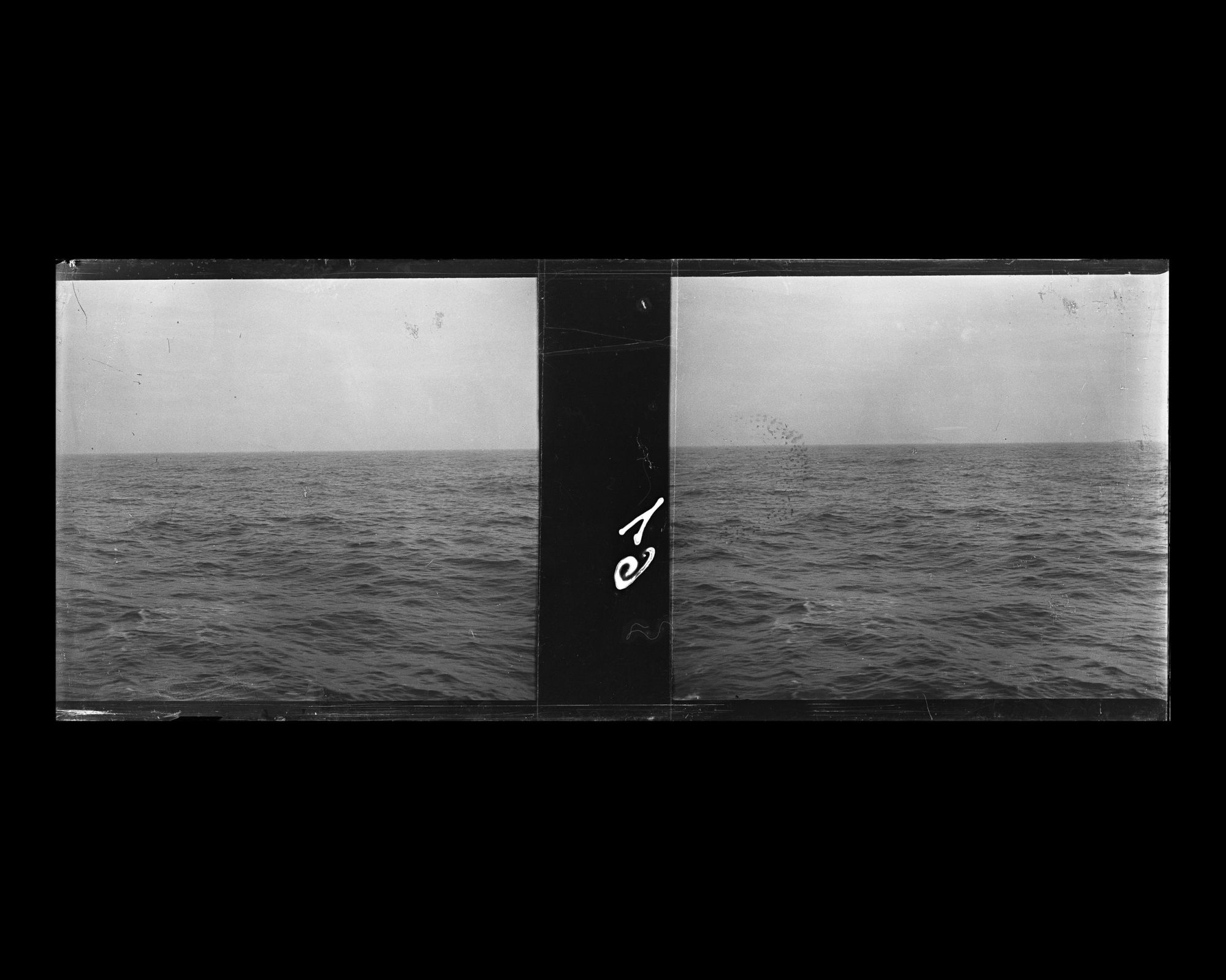 Image représentant La mer un peu agitée